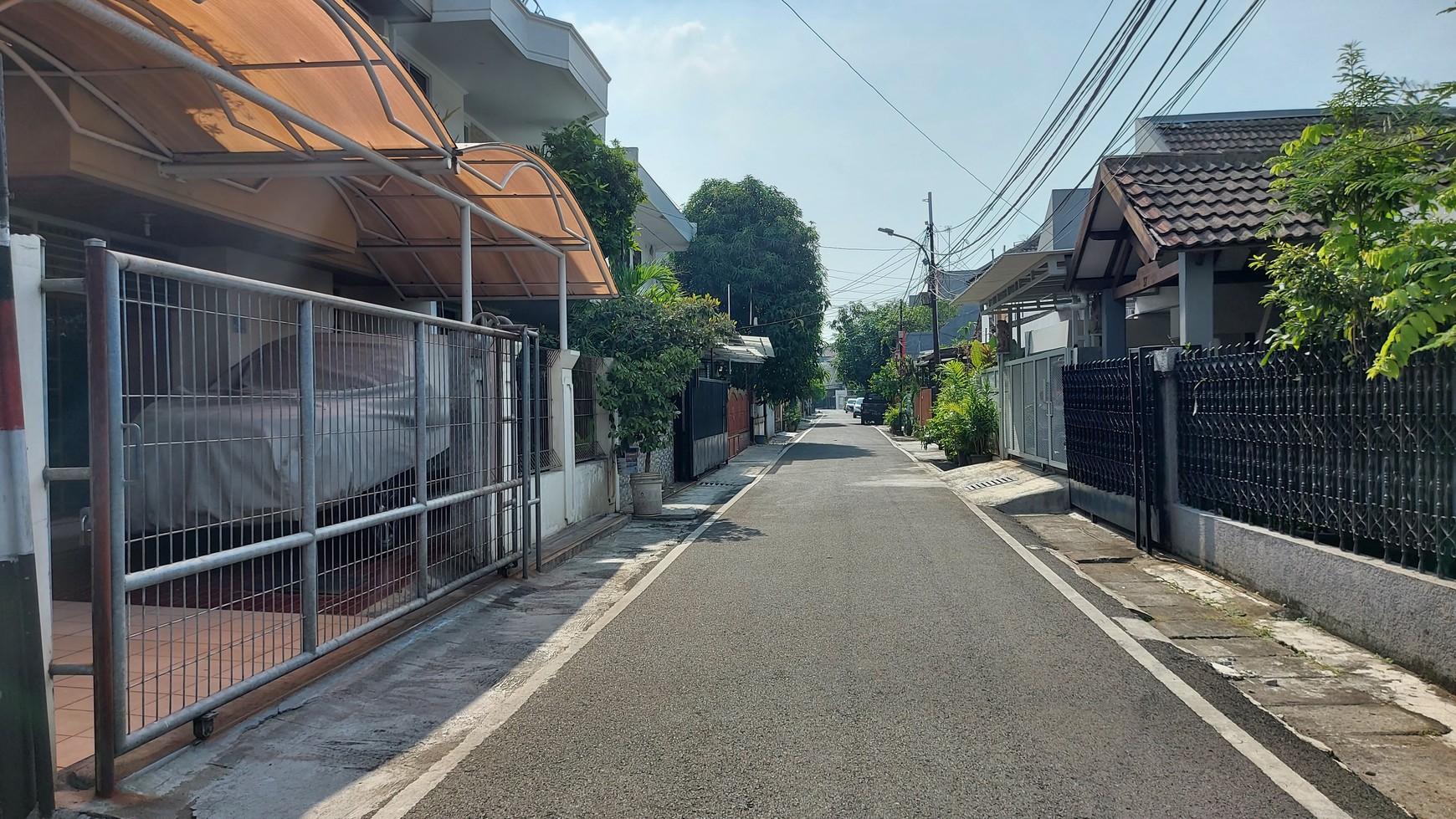 Rumah siap huni dalam Komplek Cempaka Putih Indah