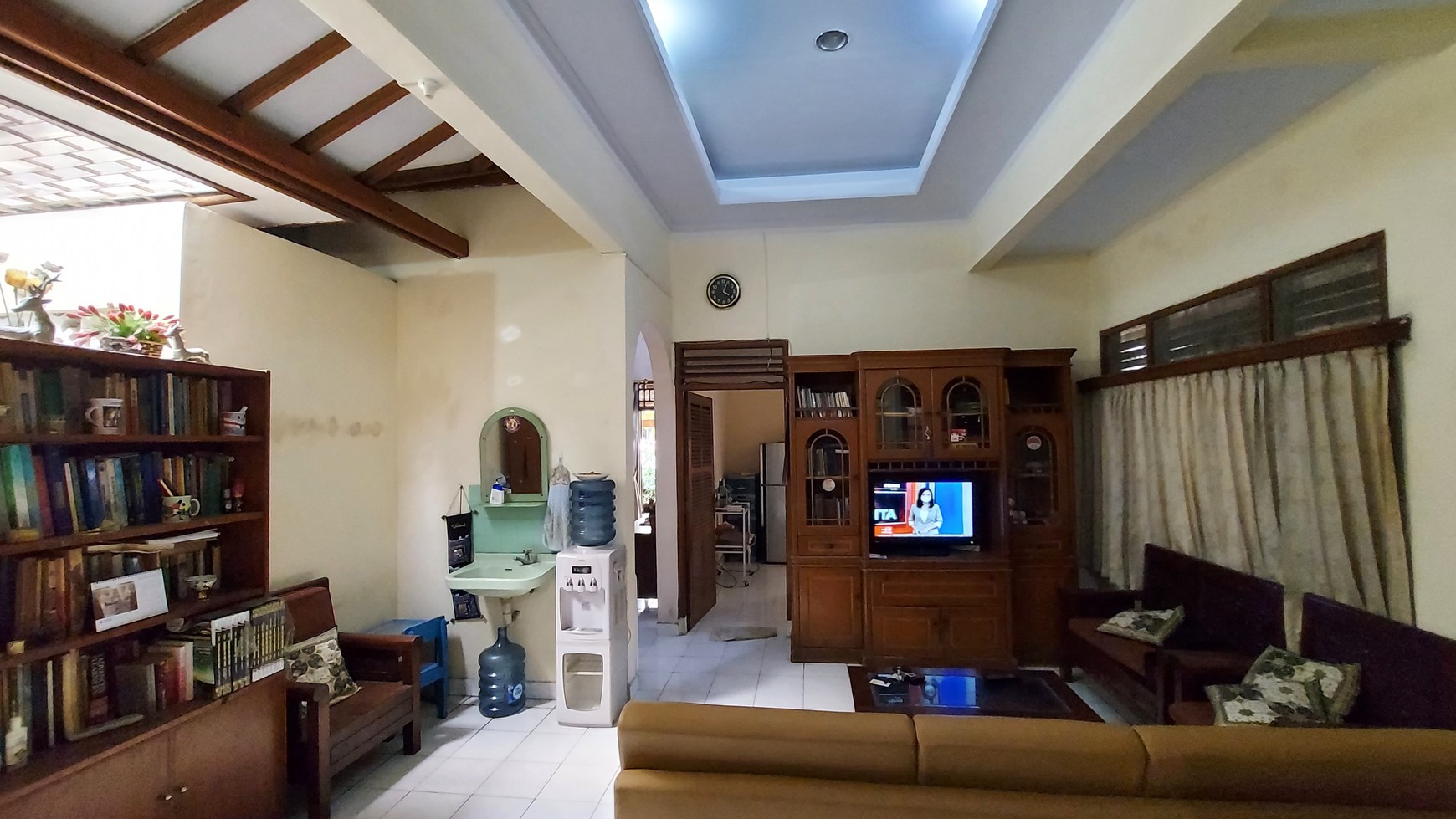 Rumah siap huni dalam Komplek Cempaka Putih Indah