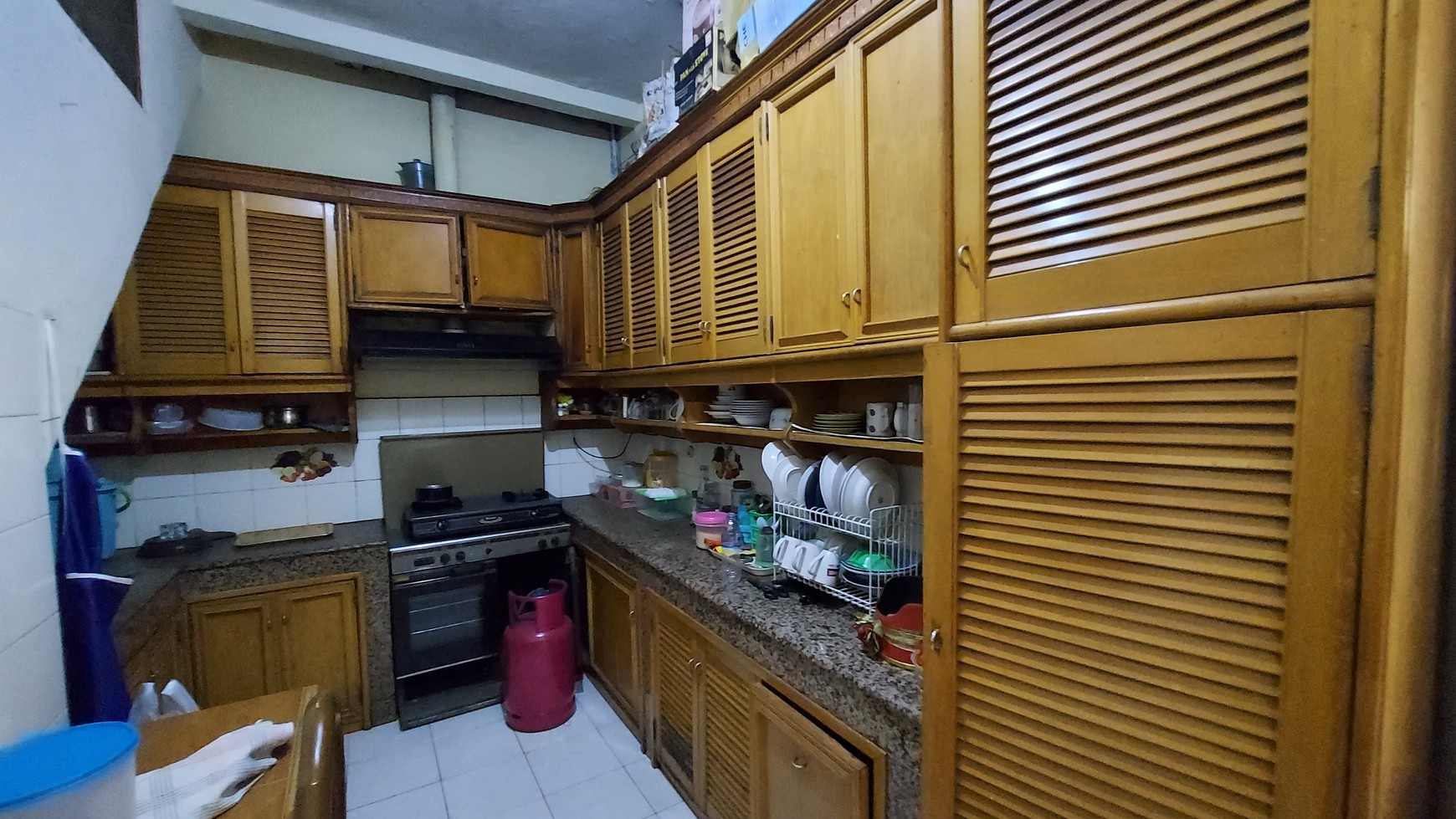 Rumah siap huni dalam Komplek Cempaka Putih Indah