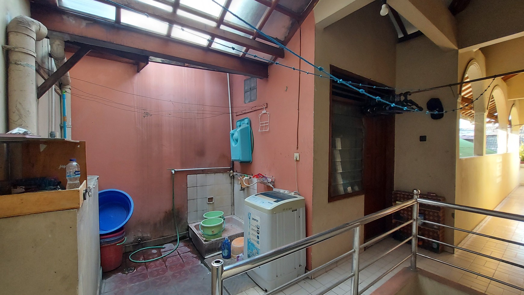 Rumah siap huni dalam Komplek Cempaka Putih Indah