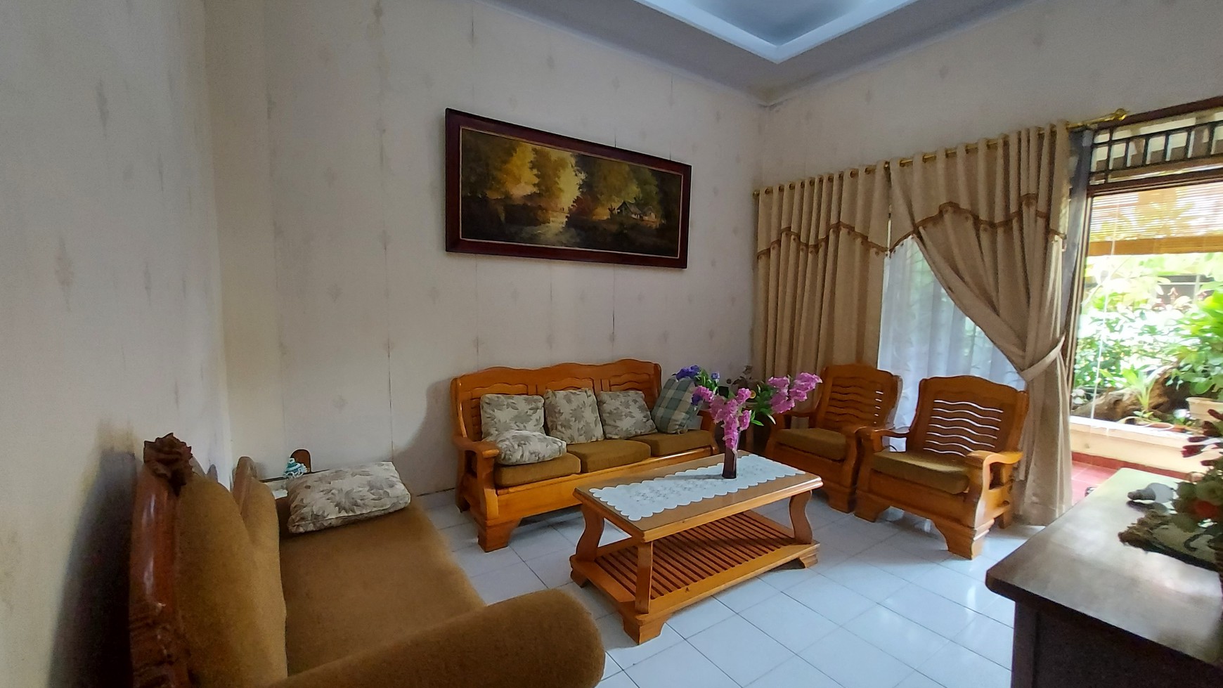 Rumah siap huni dalam Komplek Cempaka Putih Indah