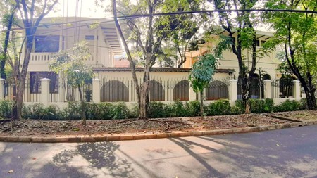 Rumah Hoek gandeng Jl Karang Bolong, Ancol Barat 920 m2