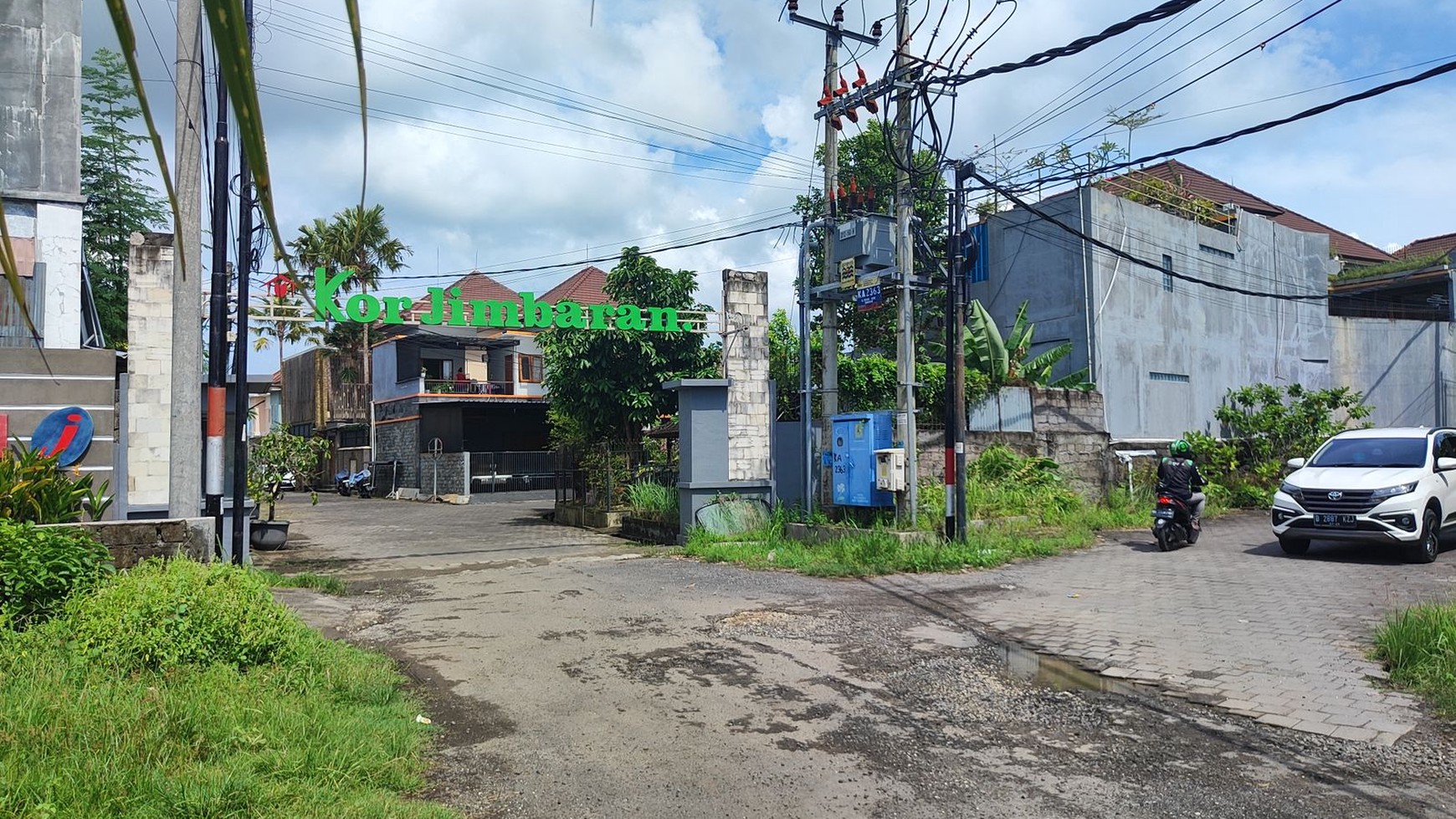 House freehold 3 Bedrooms in Great Location Jimbaran