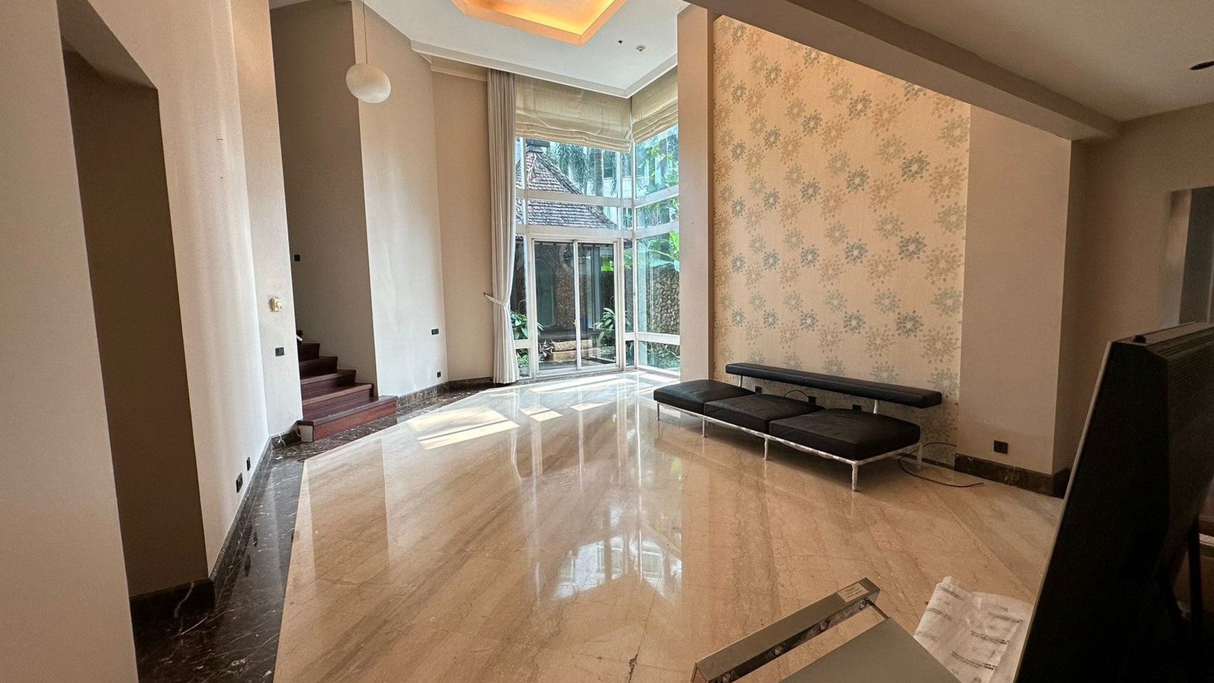 Dijual Apartemen Mewah Four Seasons Daerah Jakarta Selatan.