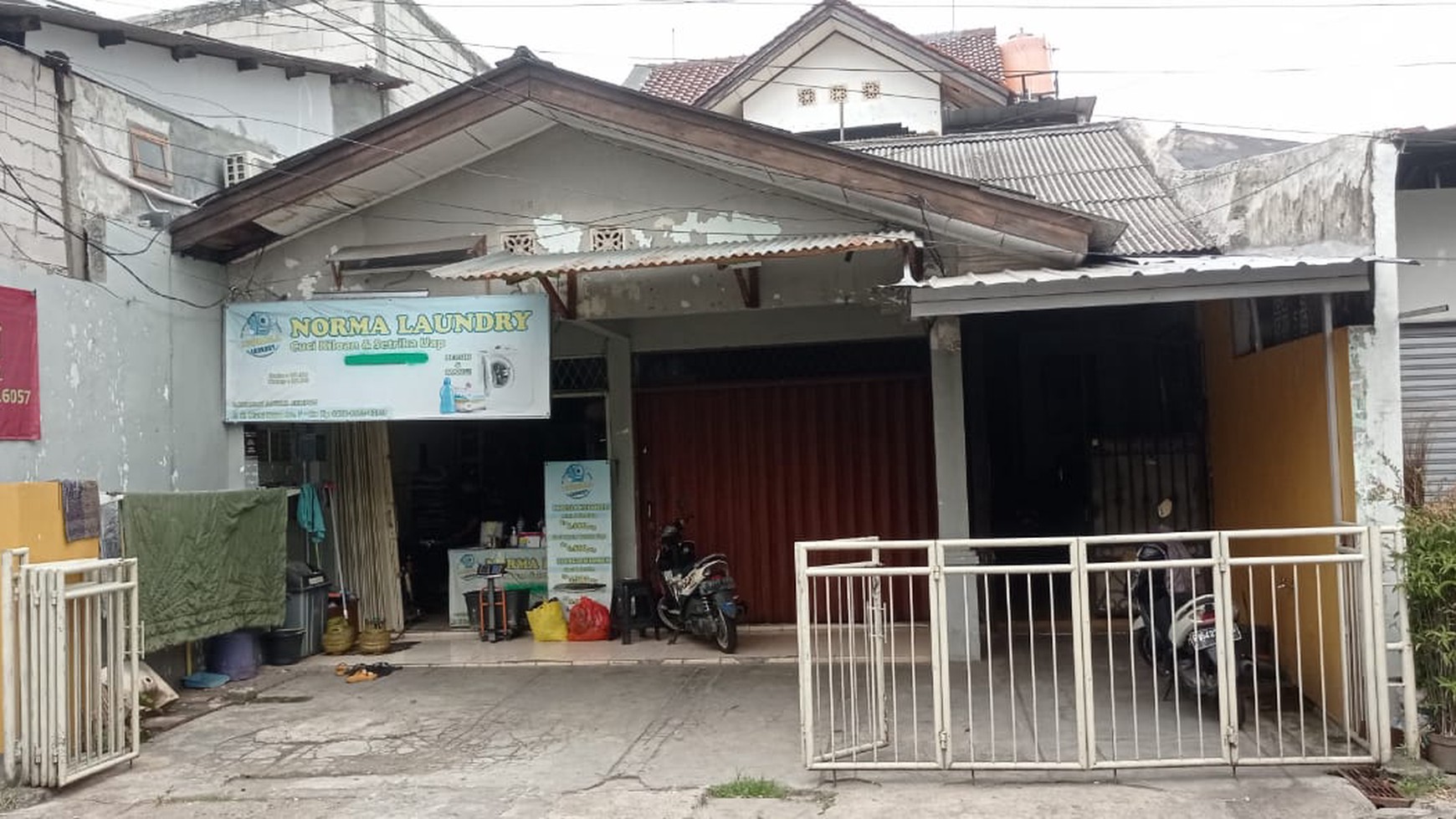 Rumah Lokasi Strategis dan Terdapat 2 unit Ruko @Pondok Pinang