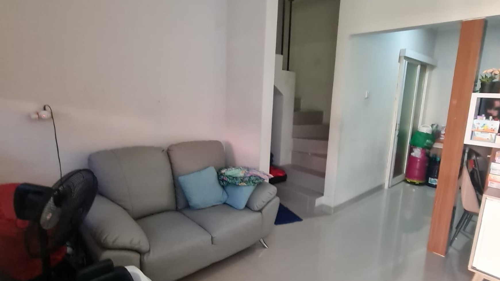 Dijual Rumah Full Renovasi Siap pakai harga 1M an di La monte, Grand Wisata