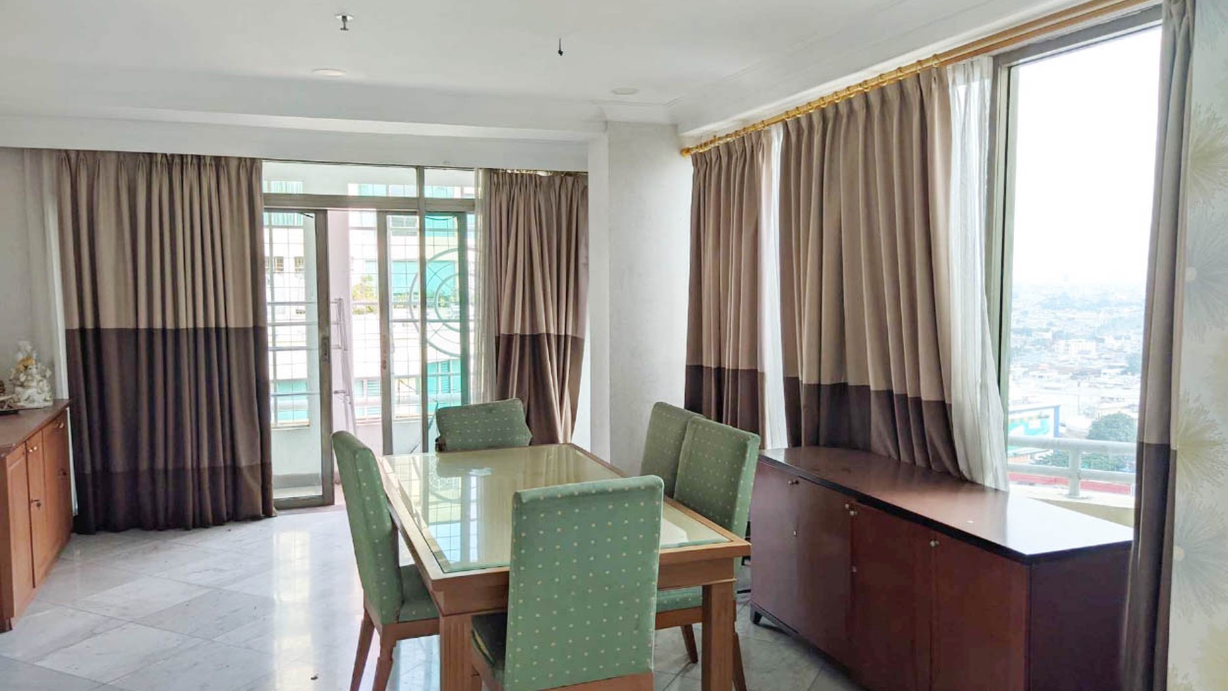 Apartemen Oasis Twr C, Senen Luas 299,20m2