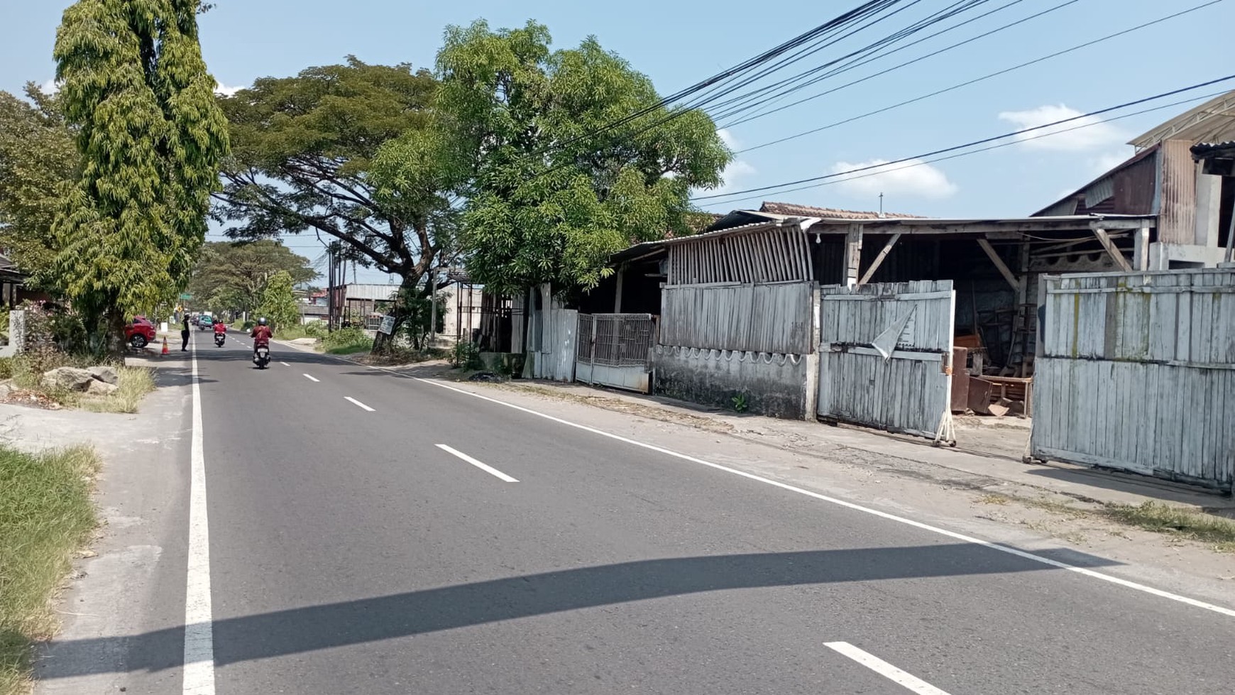 Gudang Luas 2334 Meter Persegi  Di Jl Imogiri Barat Sewon Bantul