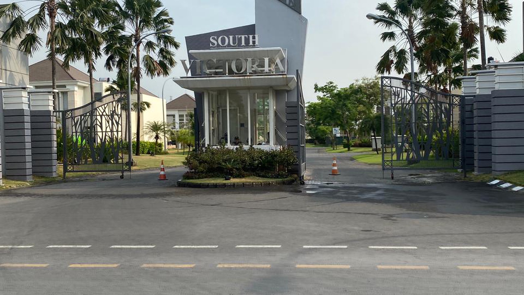 Dijual Tanah Perumahan Grand Pakuwon Cluster South Victoria - Strategis Lokasi Bagus Dekat Sekolah Sampoerna Academy , Food Junction Surabaya Barat