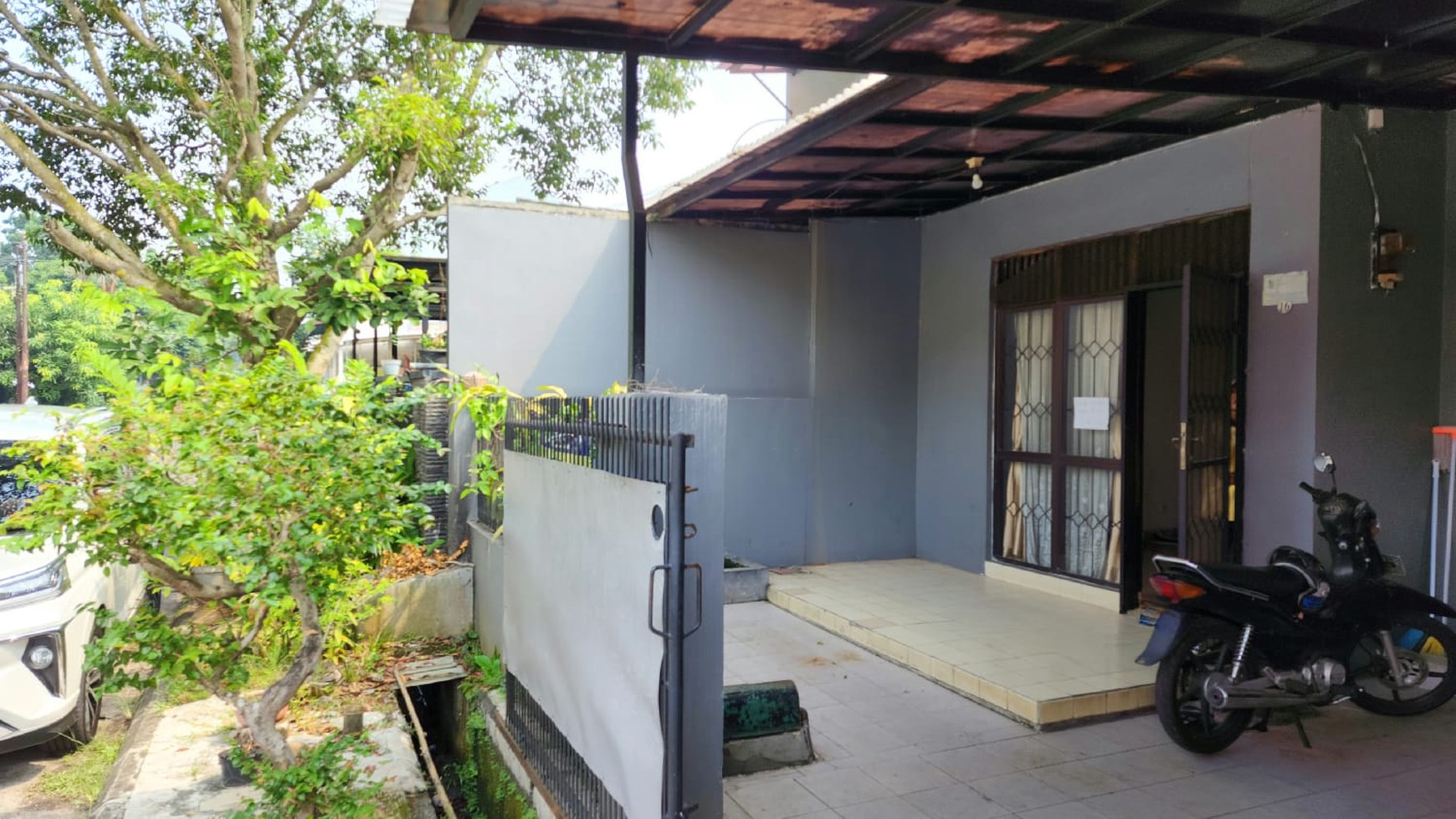 HOT SALE !!! RUMAH NYAMAN DAN AMAN DIJUAL 