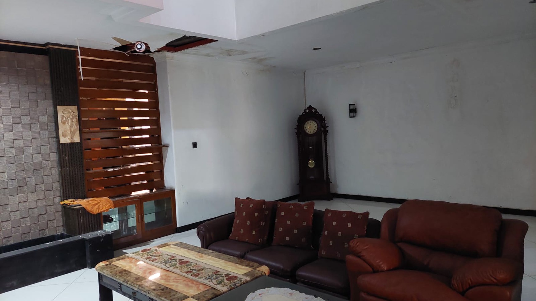 Dijual Rumah di KKramat Jati Jakarta Timur 