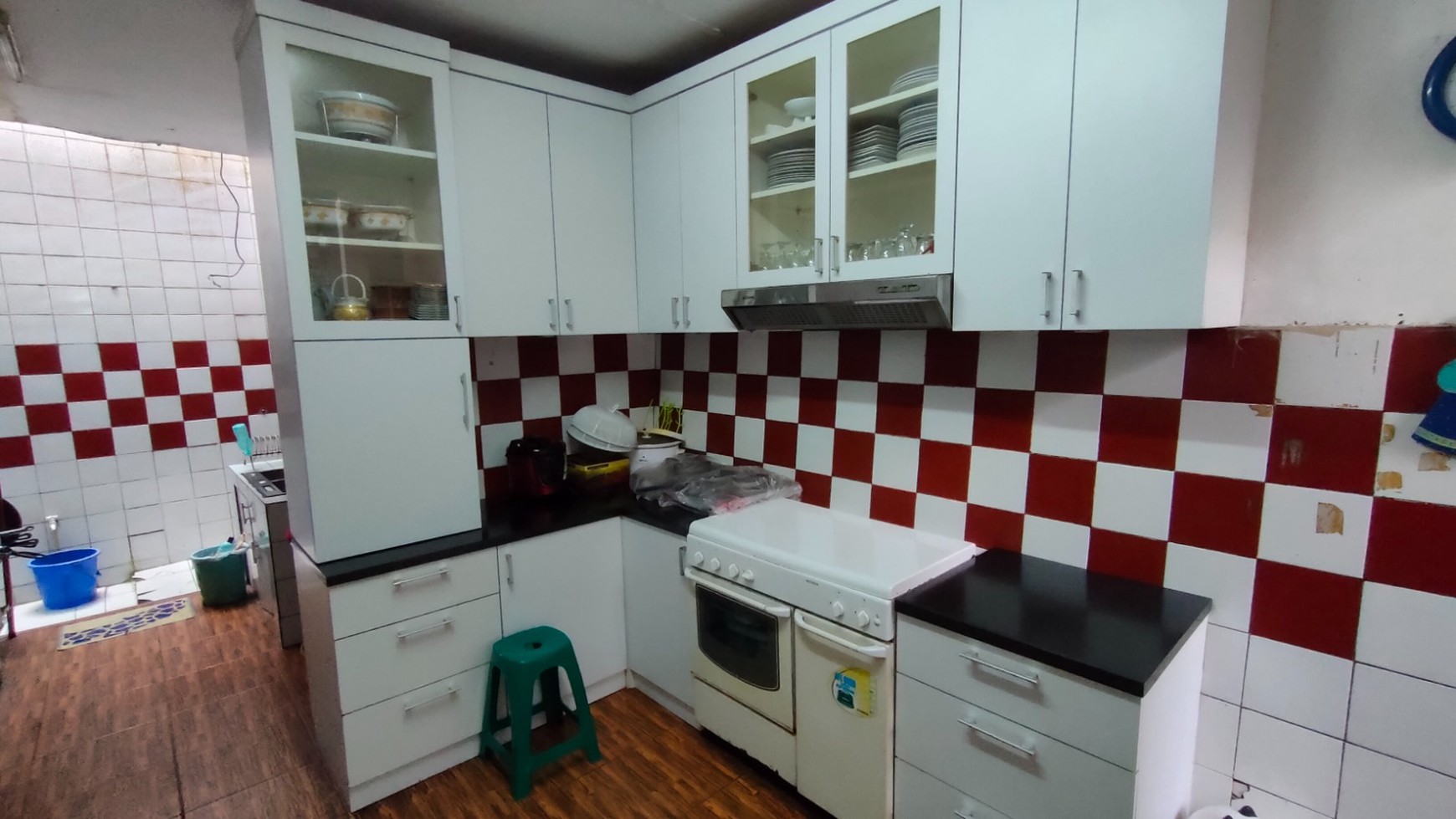 Rumah Lux Semi Furnished di Komplek Pondok Hijau, Bandung