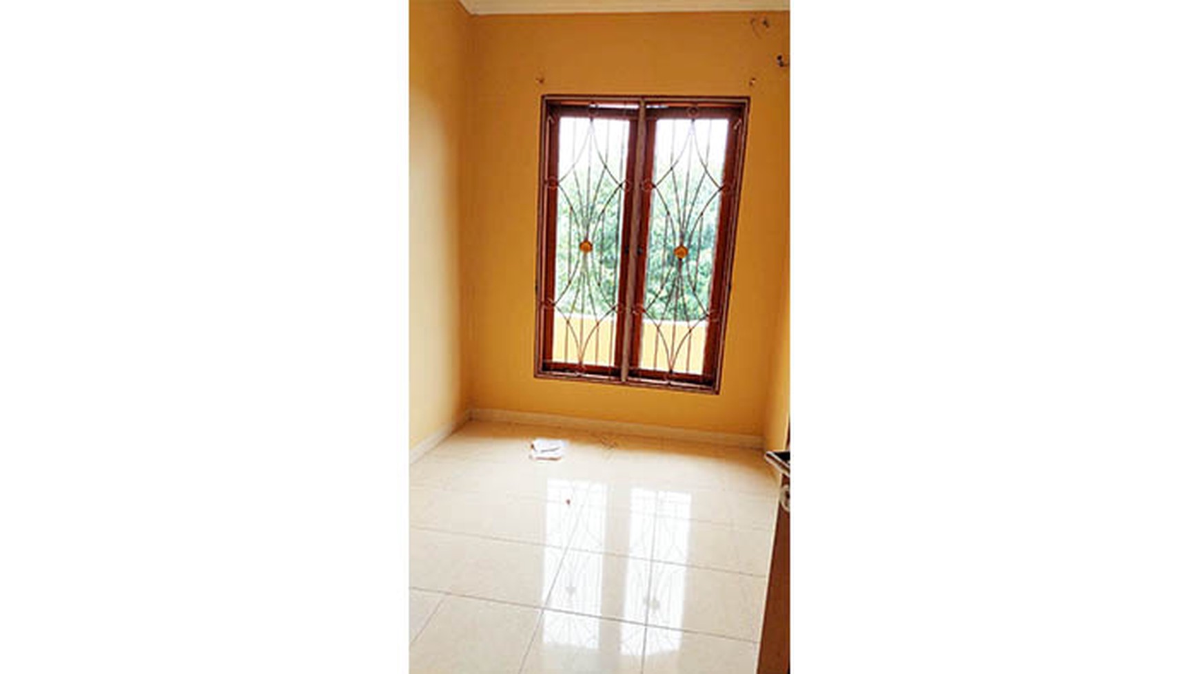 Rumah Mitra Gading Villa, Kelapa Gading Luas 7x15m2