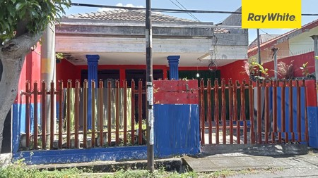 Rumah 1,5 lantai di Rangkah, Kenjeran, Surabaya