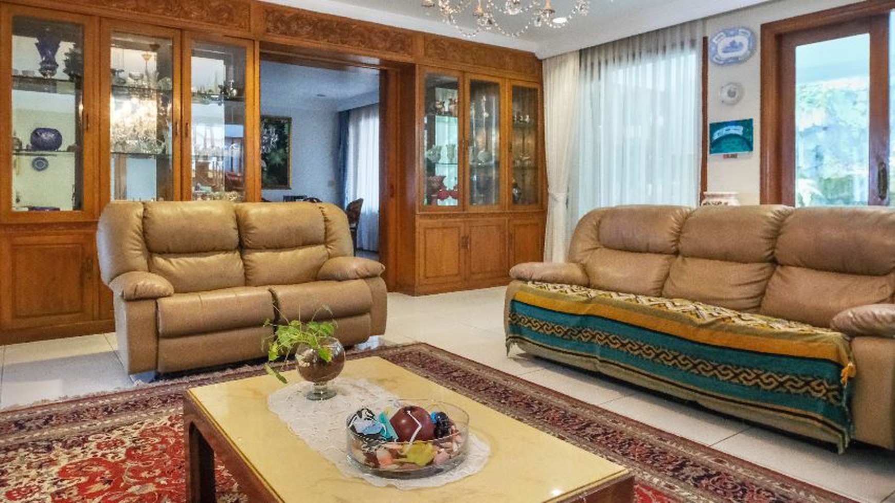 Rumah Sejuk Dengan View Hutan Pinus Di Cinere Dekat Ke Area Jaksel