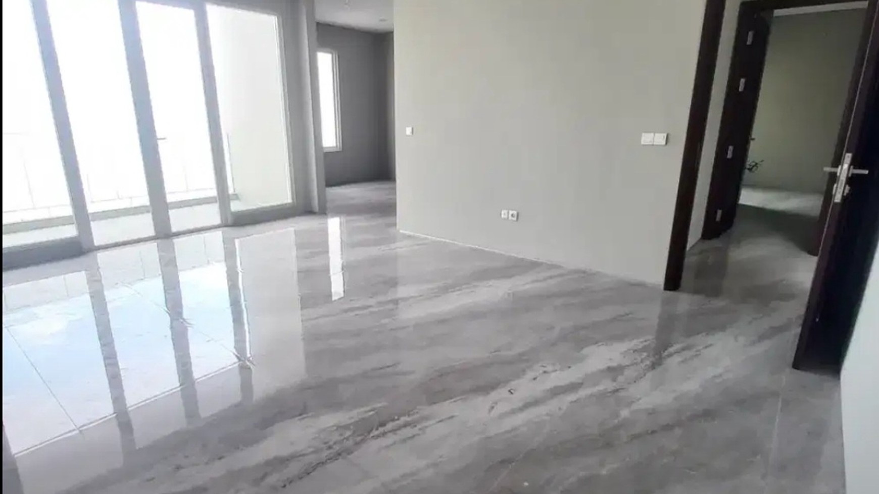 Dijual Rumah Raffles Garden Citraland New Split Level Design - Lokasi Ter-DEPAN- Mewah Siap Huni