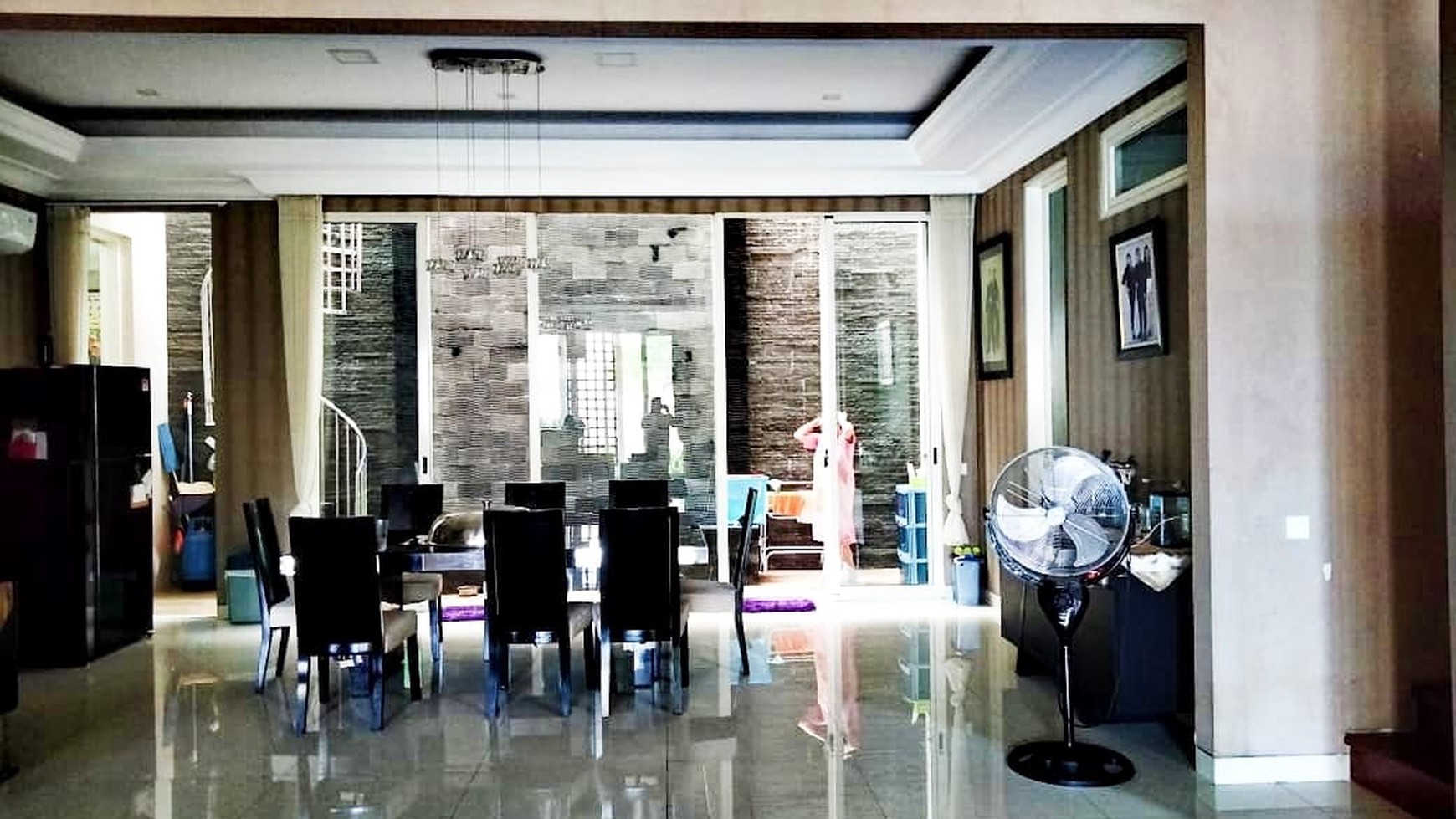 Dijual Rumah Pakuwon Indah Ritz Ville BONUS SEMI Furnished Modern Mewah - Best Price - Best Location