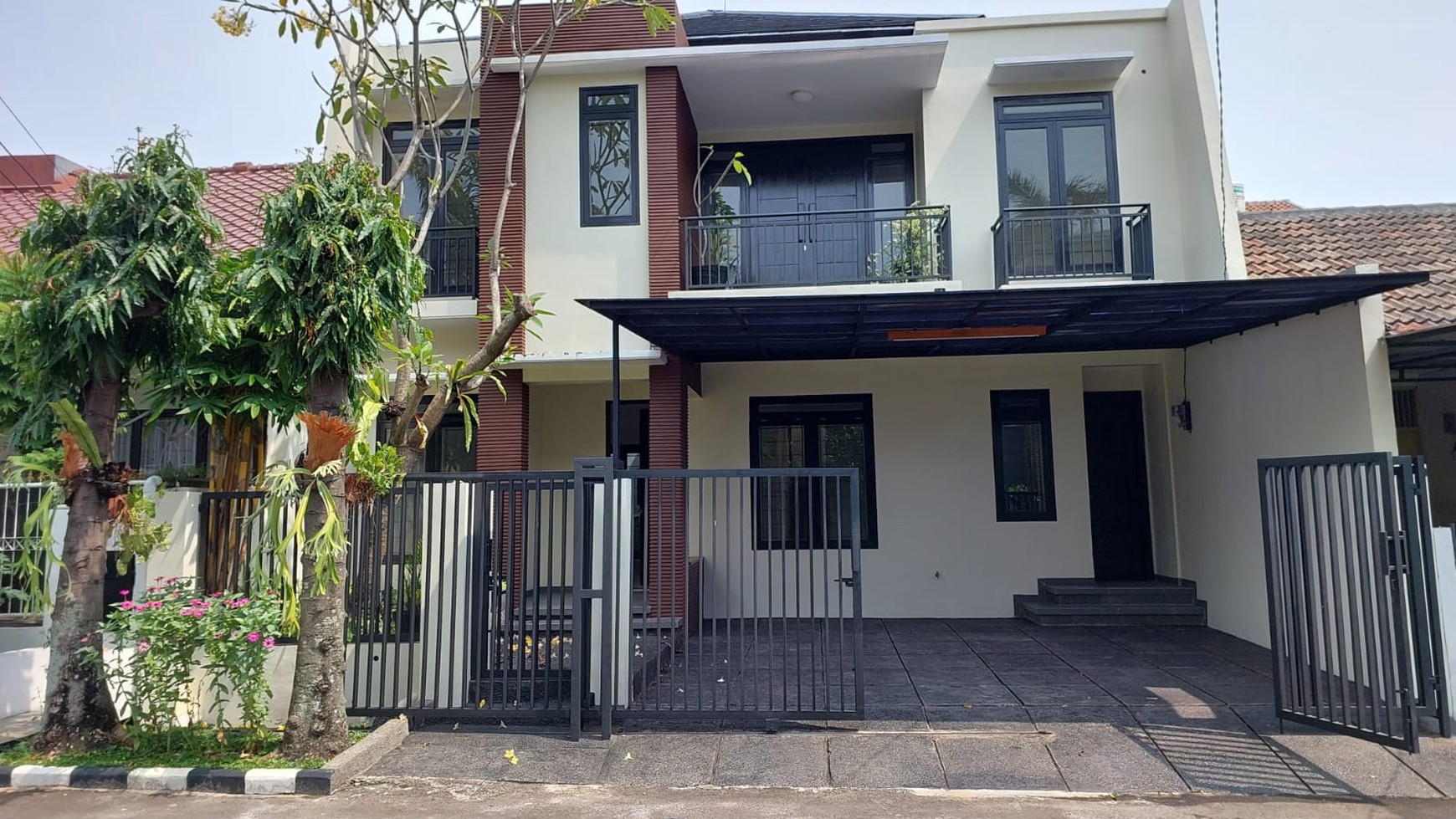  Rumah bagus siap huni di bintaro