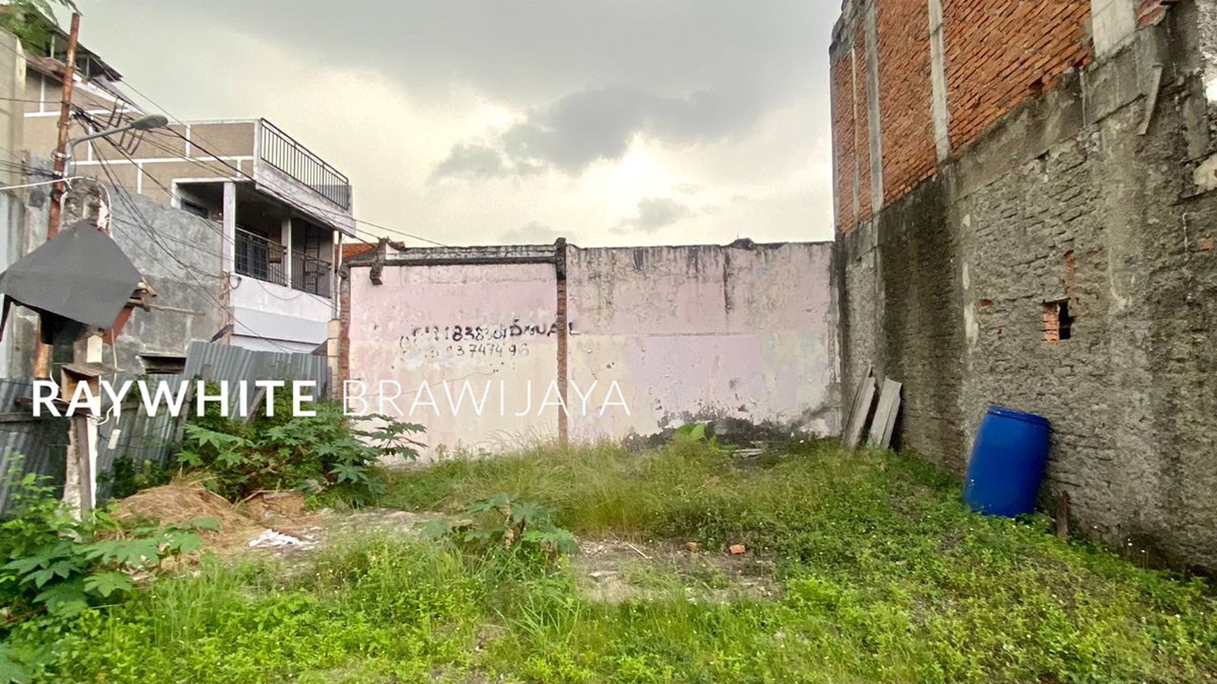 Tanah- Rumah Setengah Jadi Area Pejaten Barat 