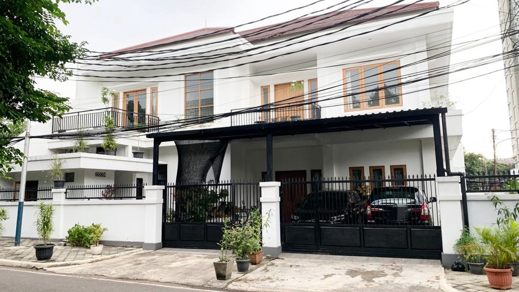 Rumah Bagus Di Jl Sapta Taruna, Pondok Pinang Jakarta Selatan