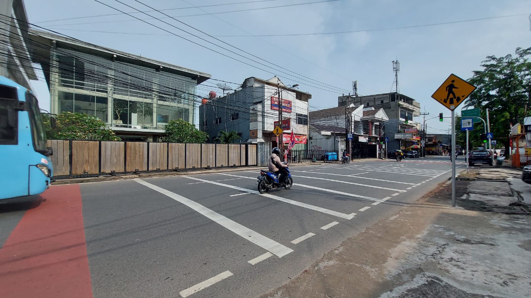 Kebayoran lama jalan utama tanah kusir zona ungu komersial gudang