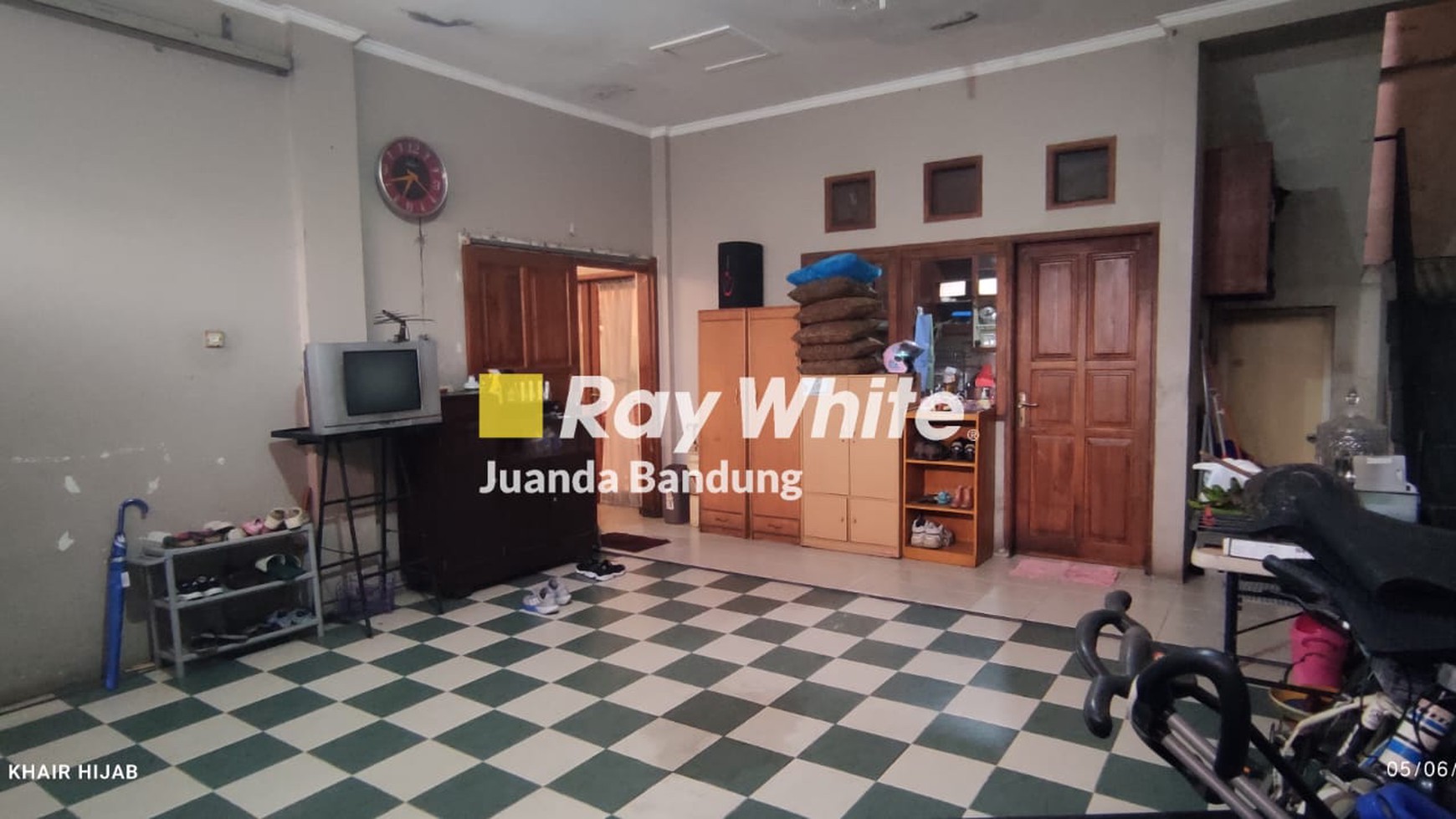 Rumah Lux Bagus Furnished 3 Lantai di Turangga, Buah Batu, Bandung  