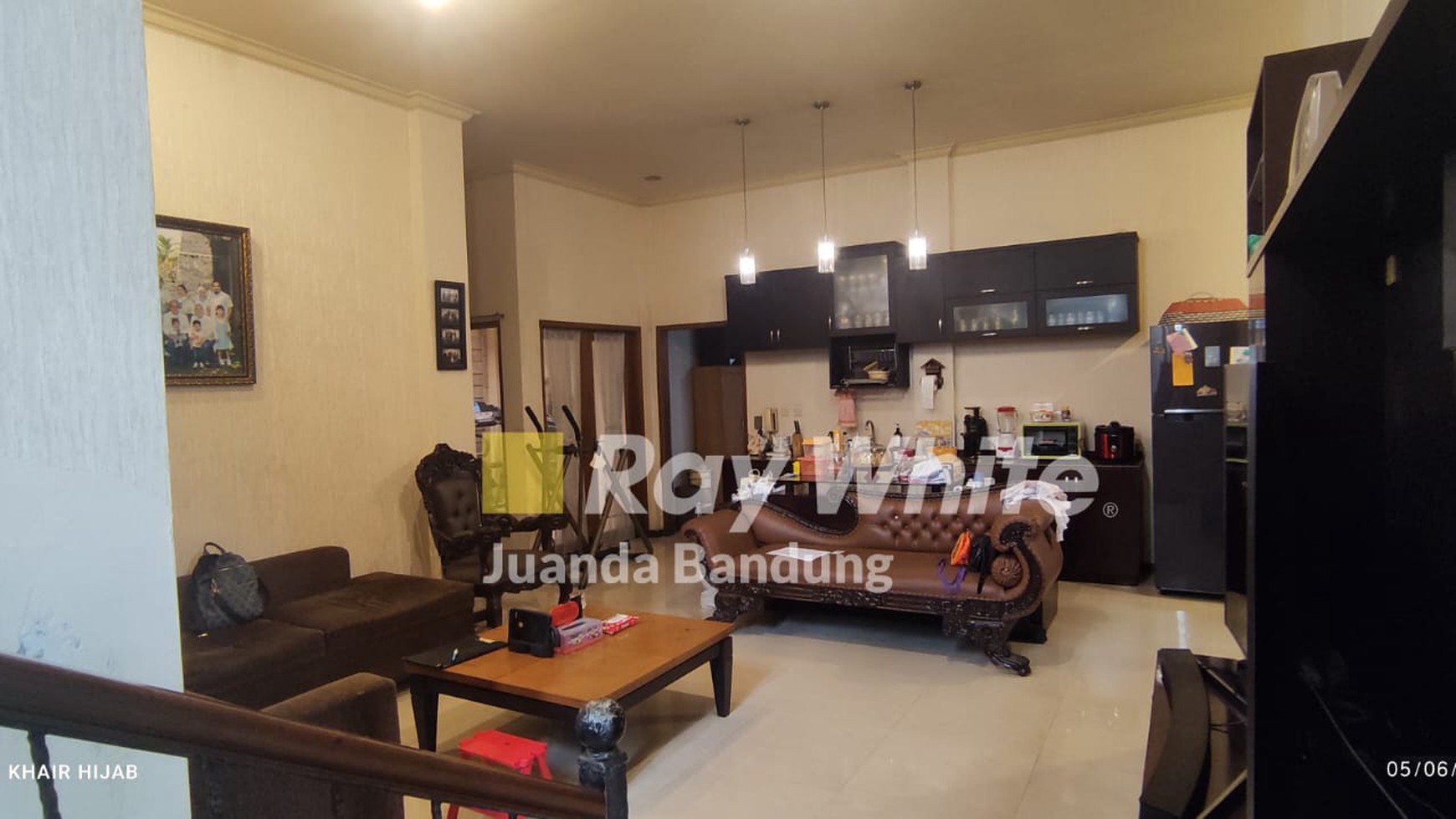 Rumah Lux Bagus Furnished 3 Lantai di Turangga, Buah Batu, Bandung  