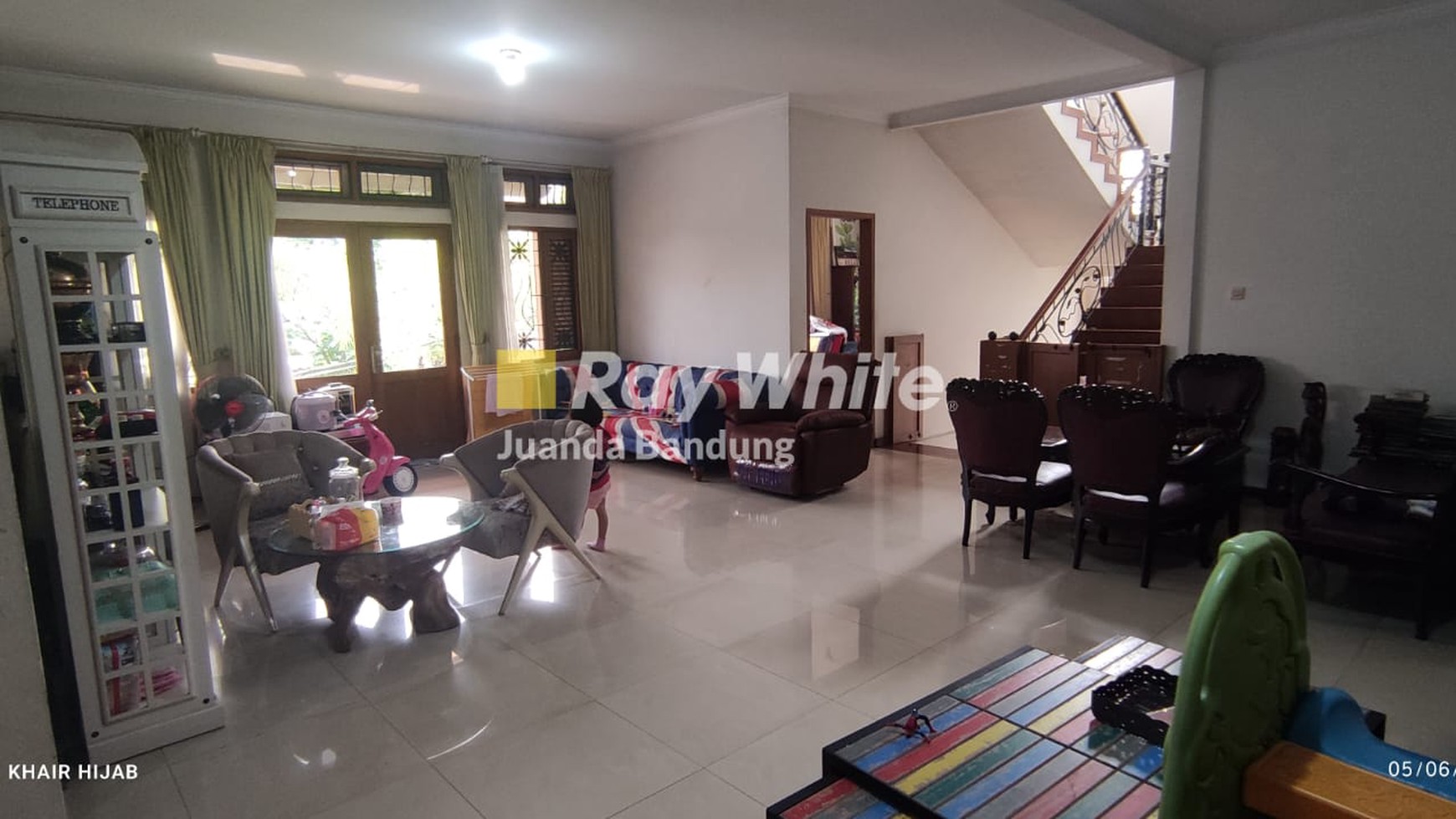 Rumah Lux Bagus Furnished 3 Lantai di Turangga, Buah Batu, Bandung  