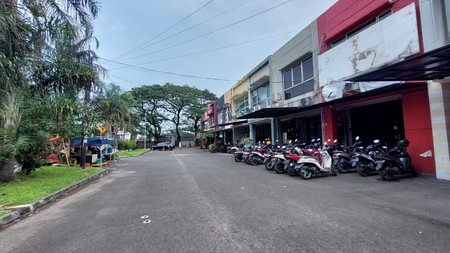 Ruko Siap Pakai dan Lokasi Strategis @Emerald Boulevard