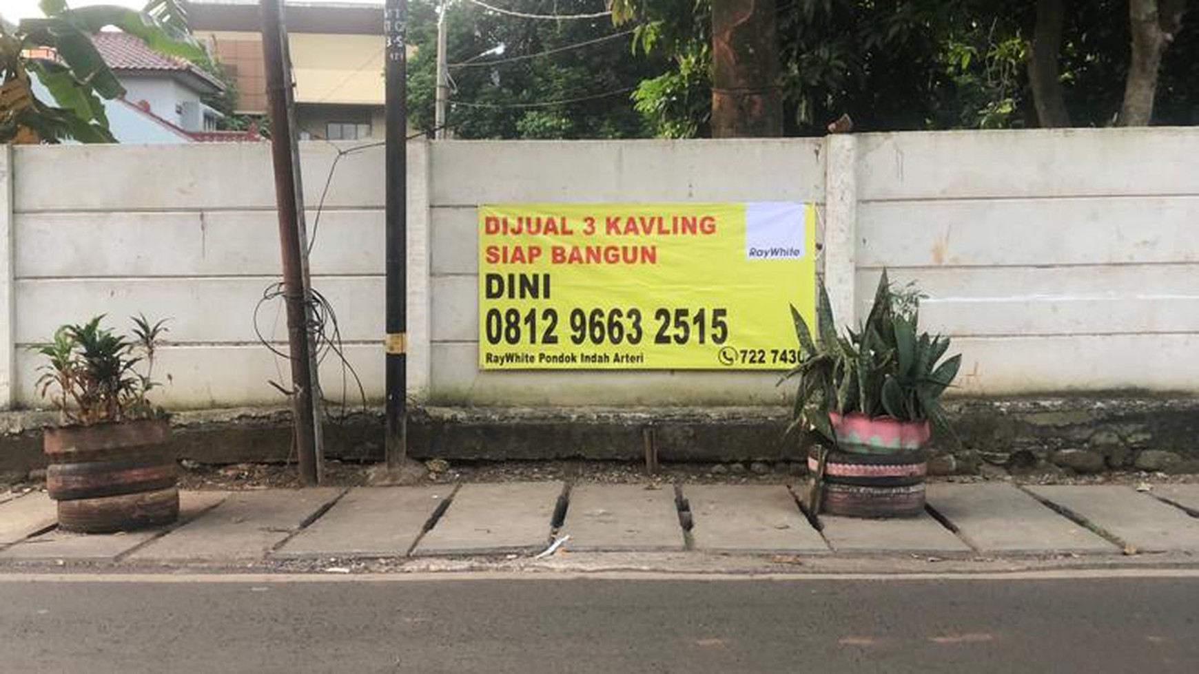 Dijual Cepat  Tiga Kavling Jalan Manunggal Ceger Jakarta Timur