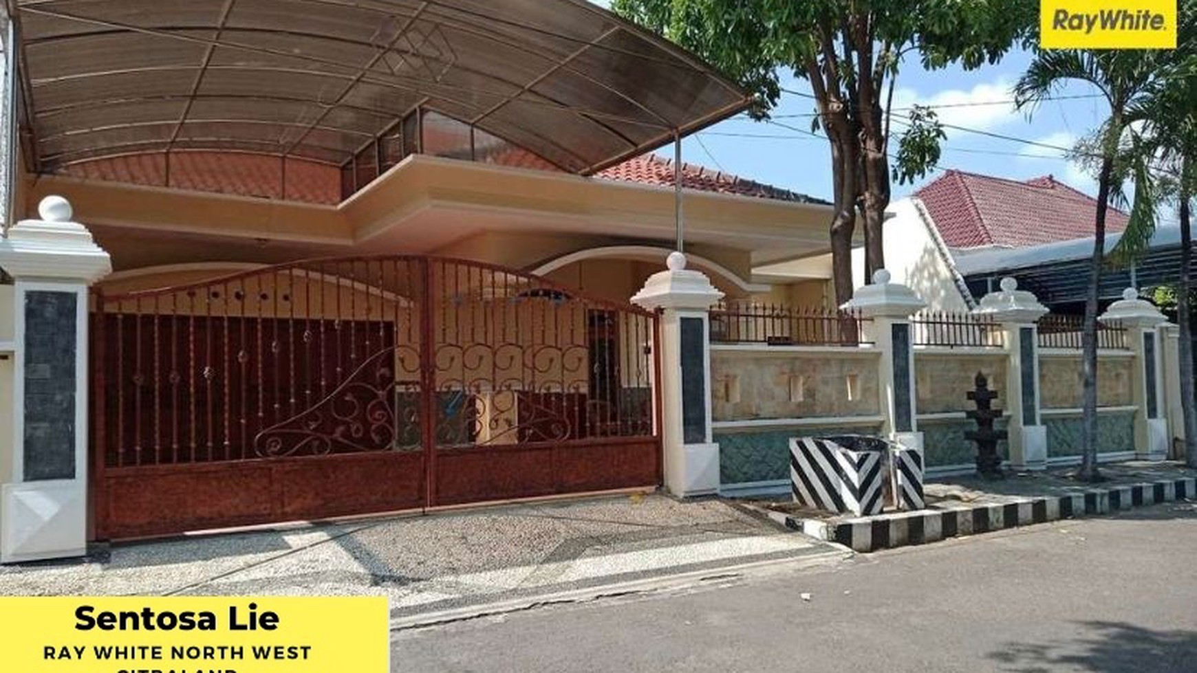 Dijual Rumah Manyar Kartika Surabaya Timur - Luas 525 m2 - K.Tidur 5 - Cantik Siap Huni