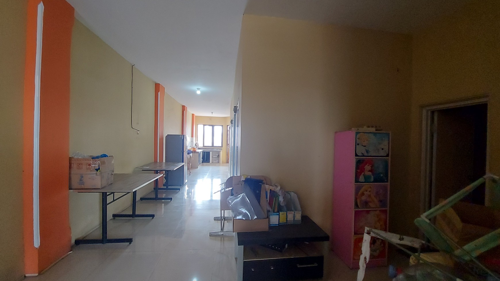 Rumah 3 Lantai Bisa Usaha di Kamboja Raya, Tomang, Palmerah