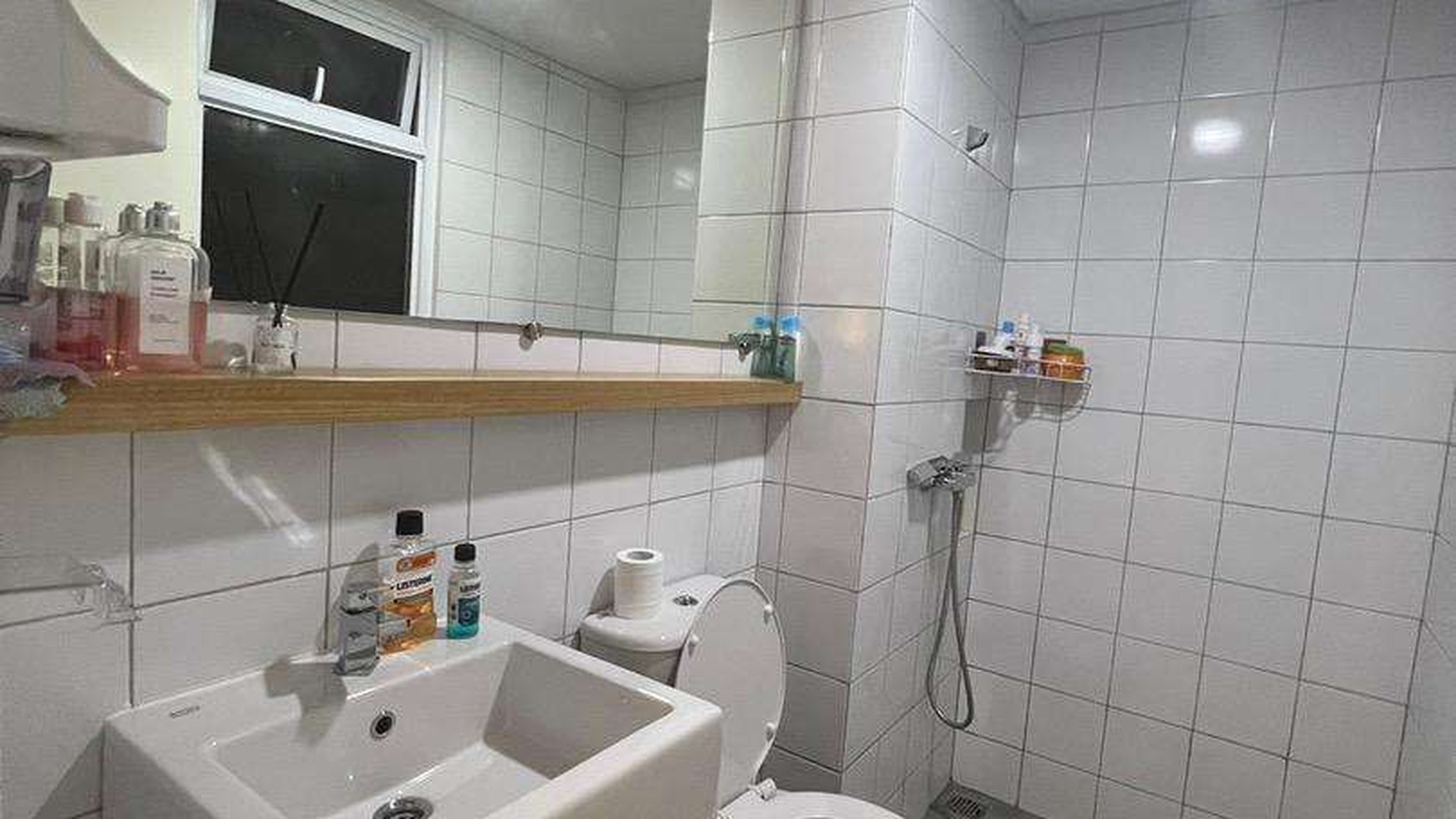 Termurah. Rumah Minimalis Modern Fleekhauz, BSD