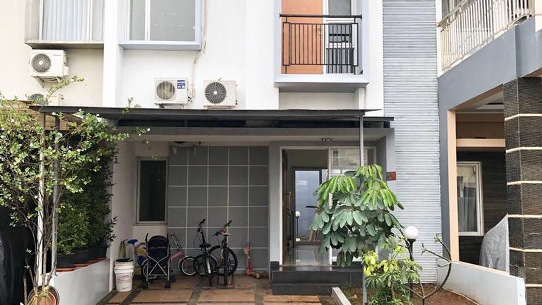 Jarang Ada. Rumah bagus Cluster Trevista, Cibubur