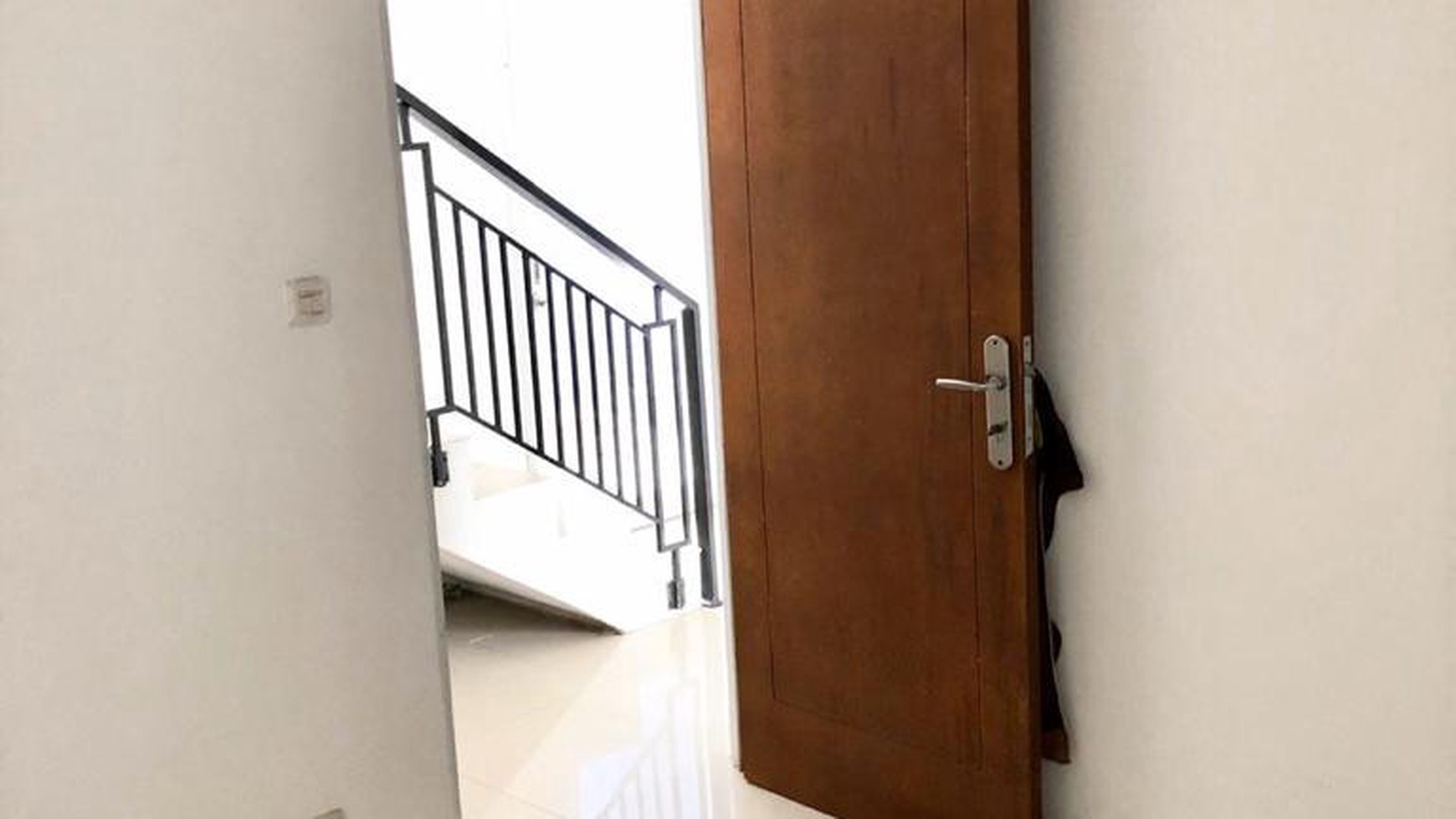 Jarang Ada. Rumah bagus Cluster Trevista, Cibubur