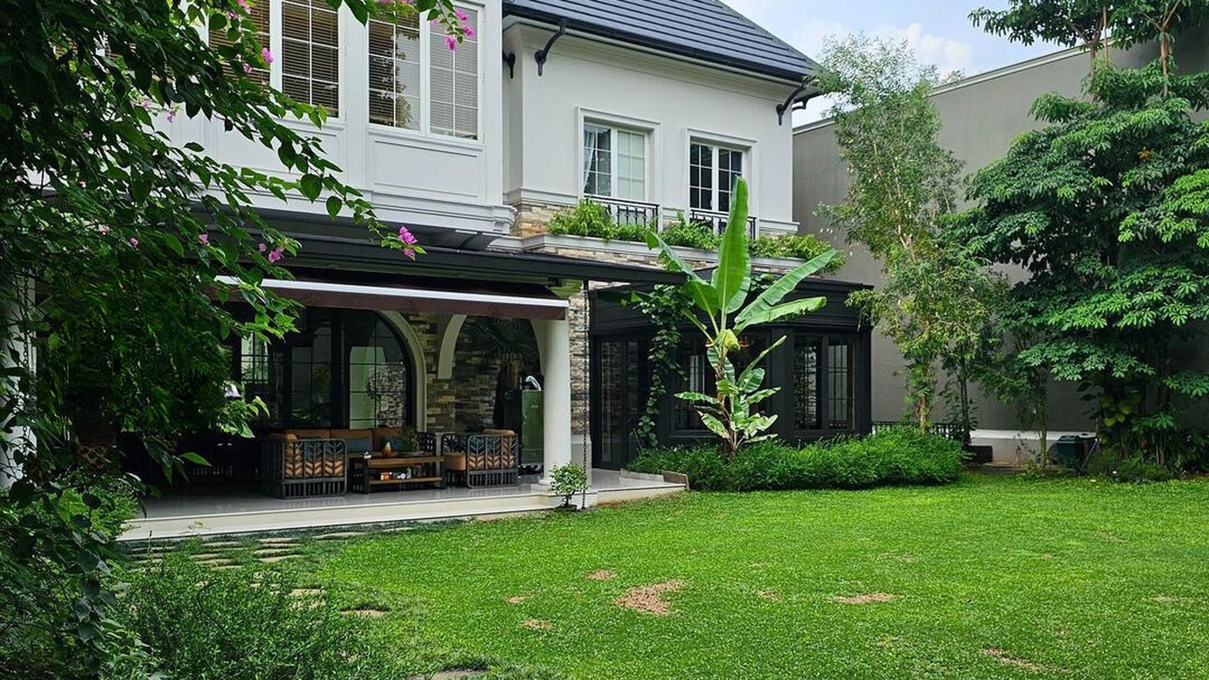 Dijual Rumah Mewah Bukit Golf Pondok Indah 