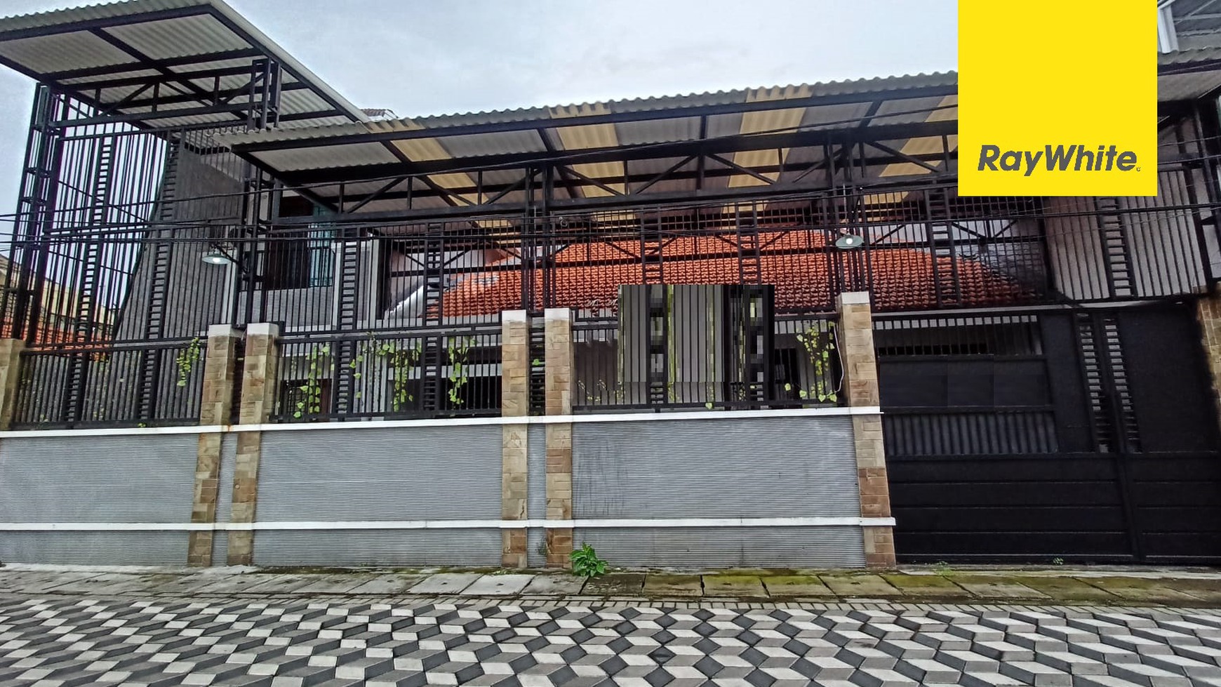 Rumah SHM di Jalan Aries, Kenjeran, Surabaya 