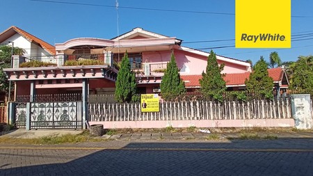 Rumah di Barata Jaya, Gubeng, Surabaya 