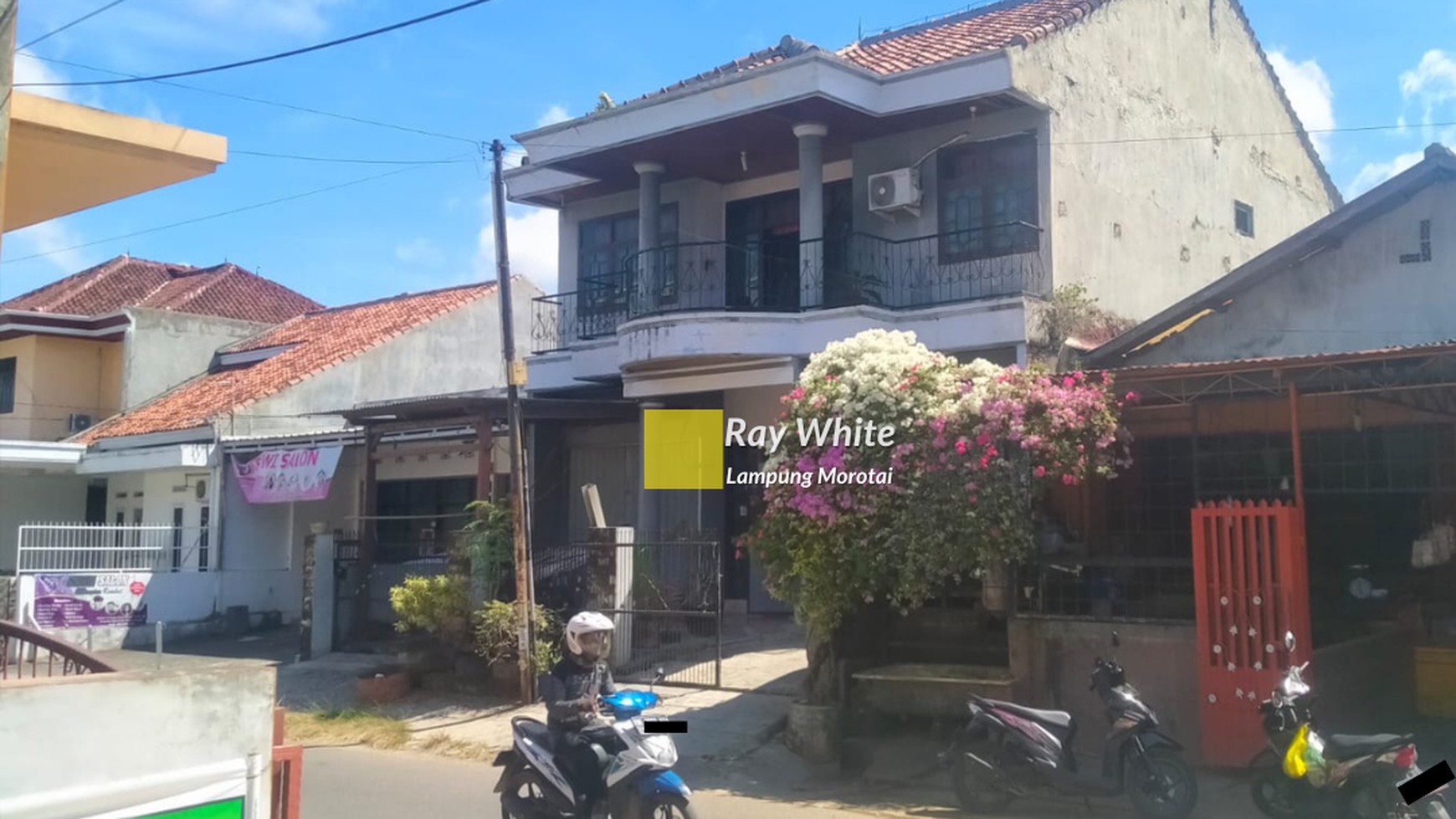 Dijual Rumah + Tempat Usaha di Tanjung Senang