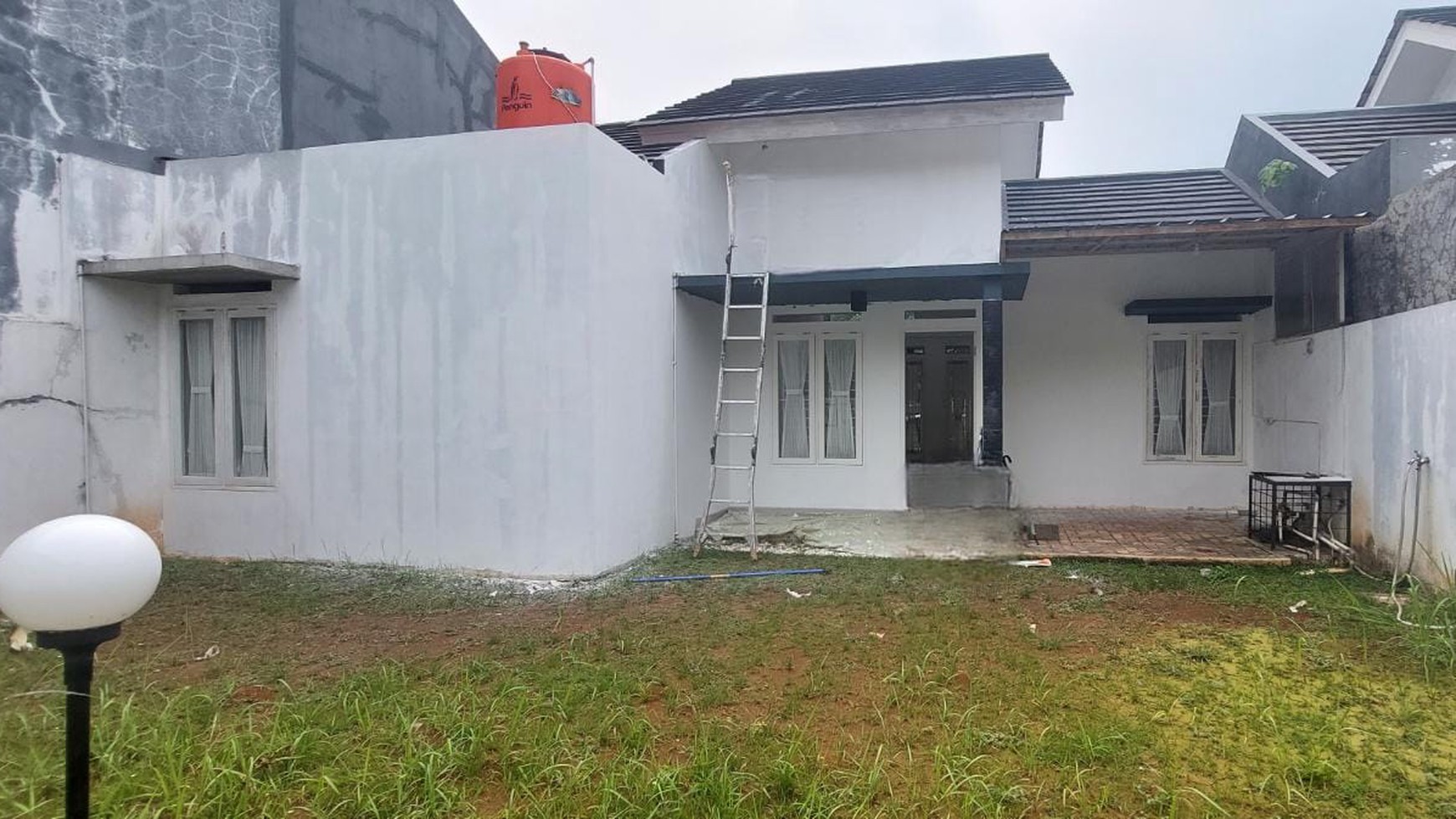 Rumah minimalis bagus di ciputat