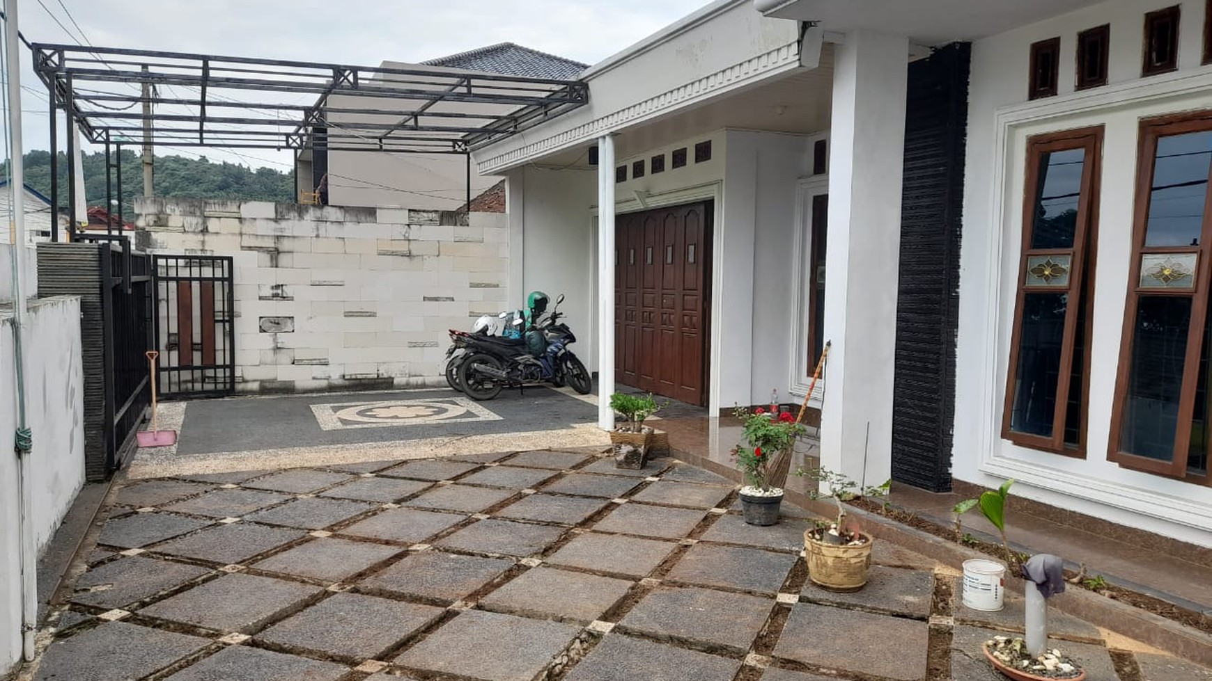 Rumah 2 lantai di Jalan Way Pengubuan Pahoman Bandar Lampung