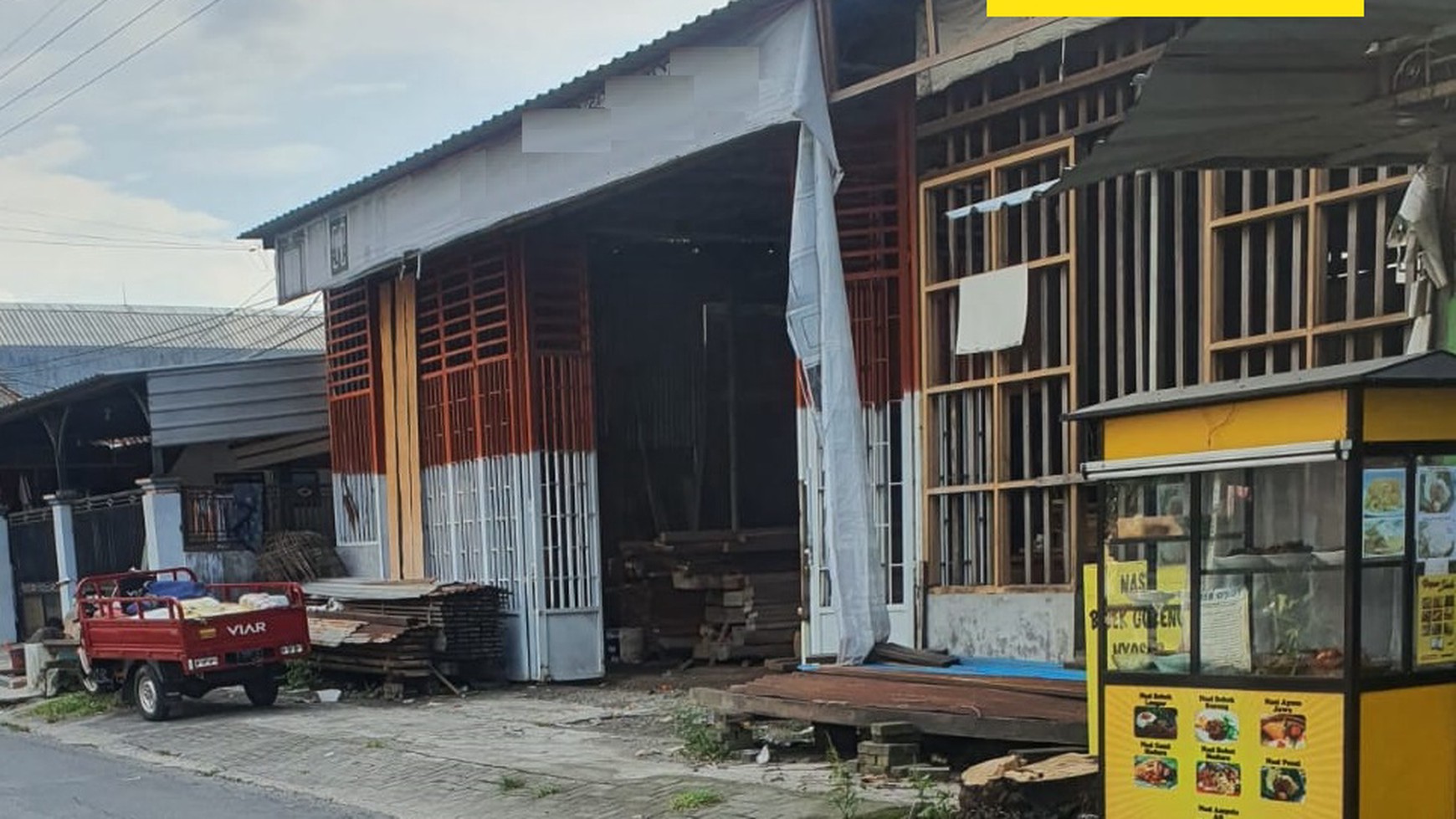 Rumah Usaha di Dukuh, Bungkal, Sambikerep, Surabaya 