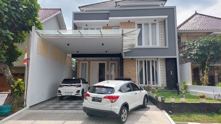 RUMAH DALAM PERUMAHAN MERAPI RESIDENCE FULL FURNISH 