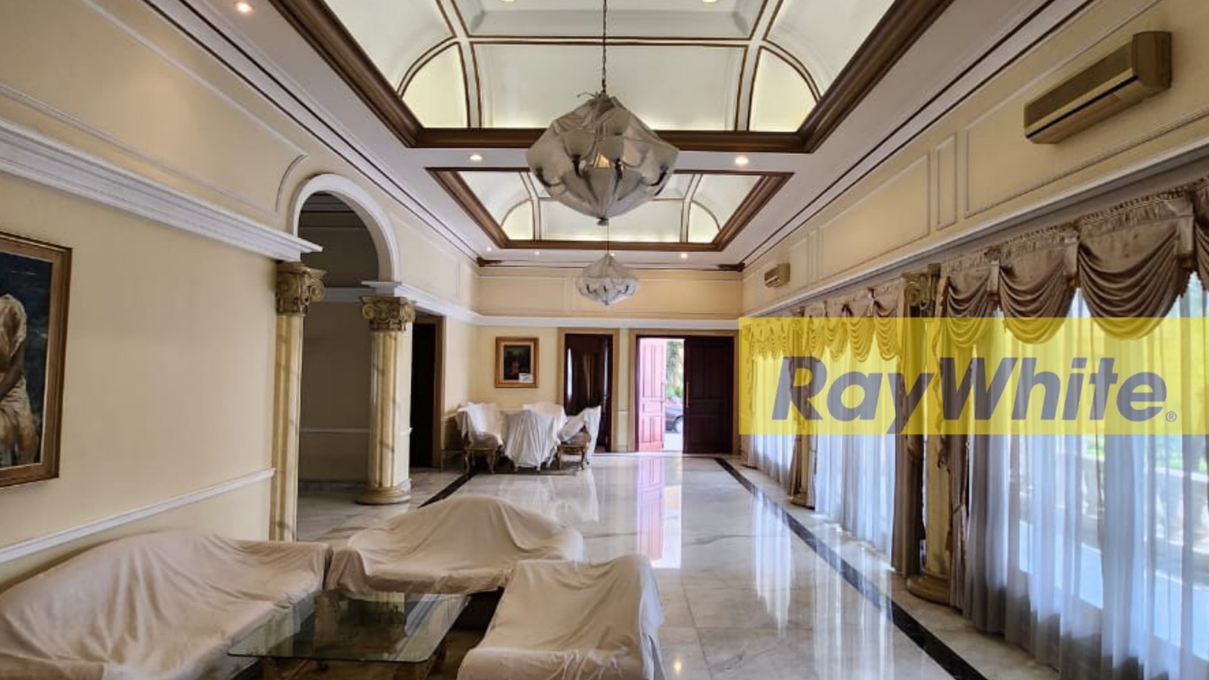 dijual rumah mewah ala sultan surabaya area jemursari