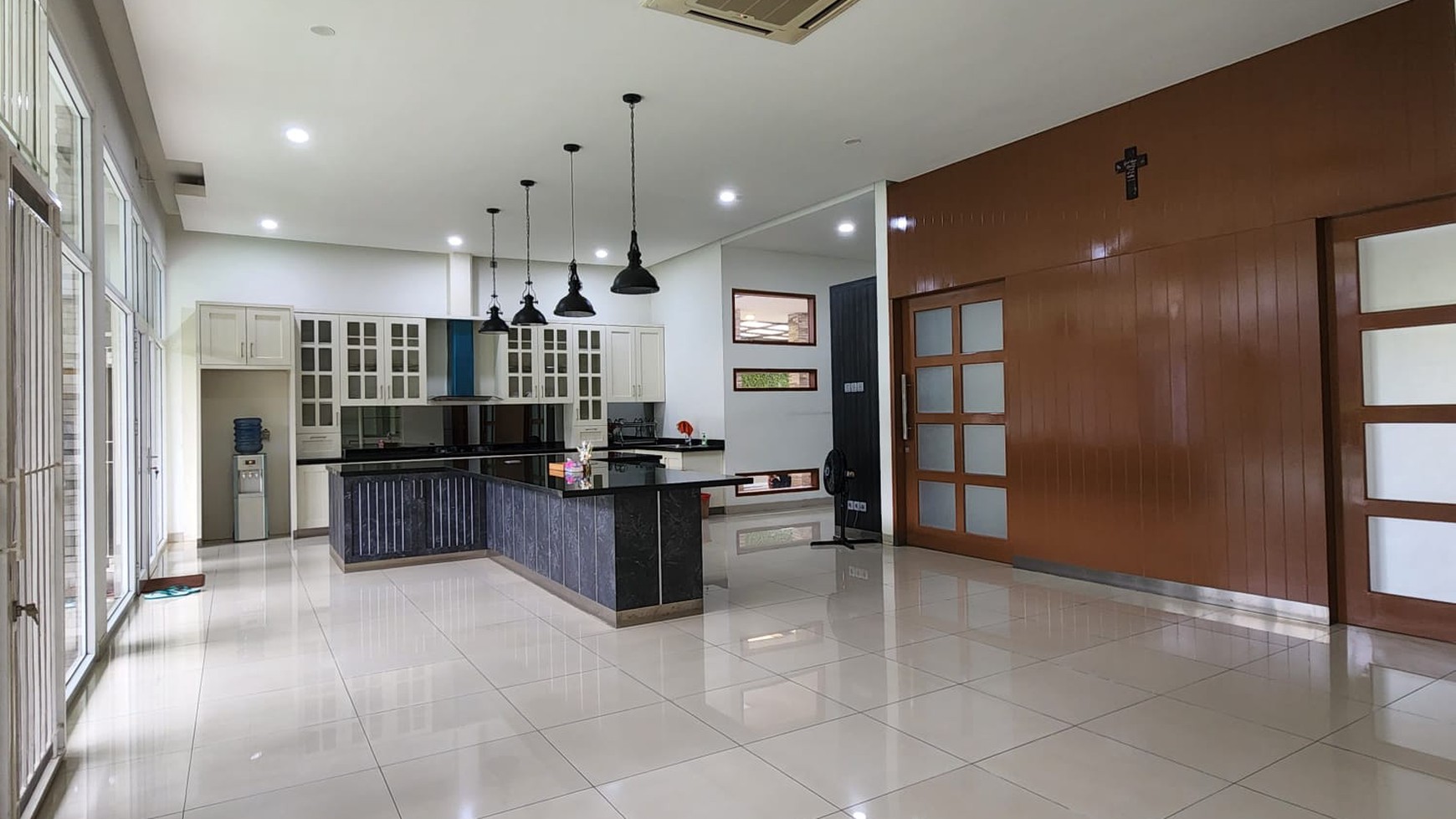 Rumah Mewah Baru Full Furnished dan Lokasi dekat fasilitas Bintaro Jaya @Pondok Aren