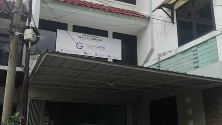 Ruko Strategis 4 lantai di Putraco Gading Serpong, Tanggerang