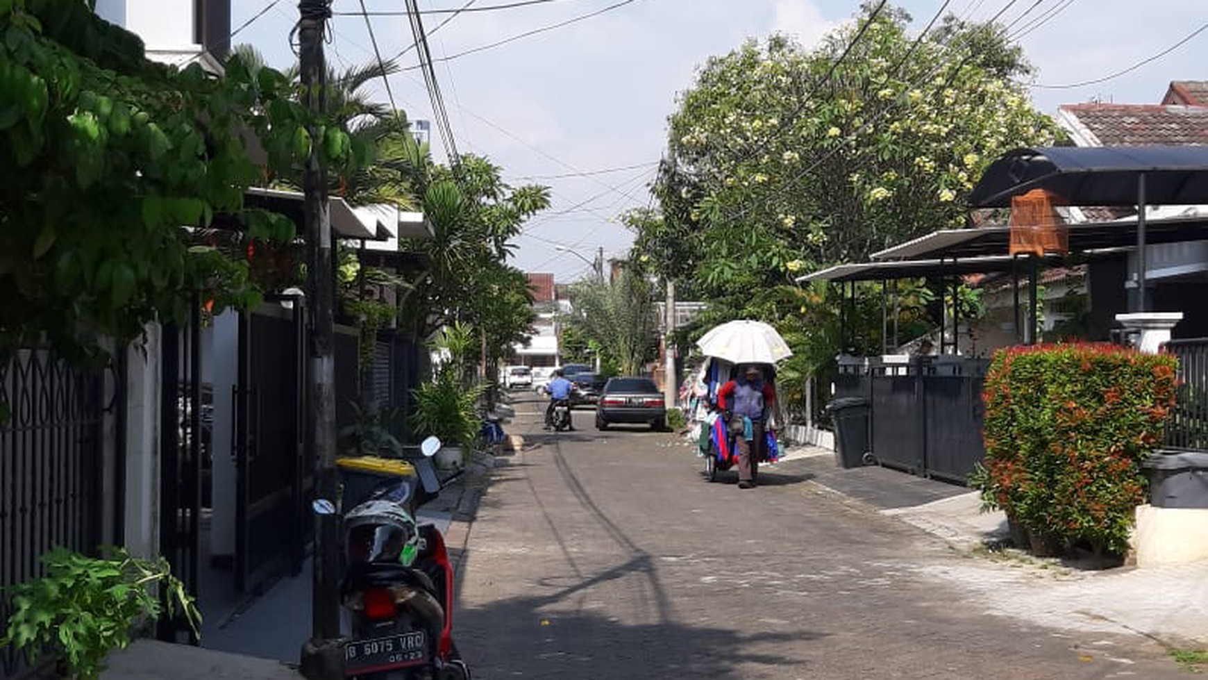 Rumah 2 lantai, siap huni di Bintaro Sektor 5