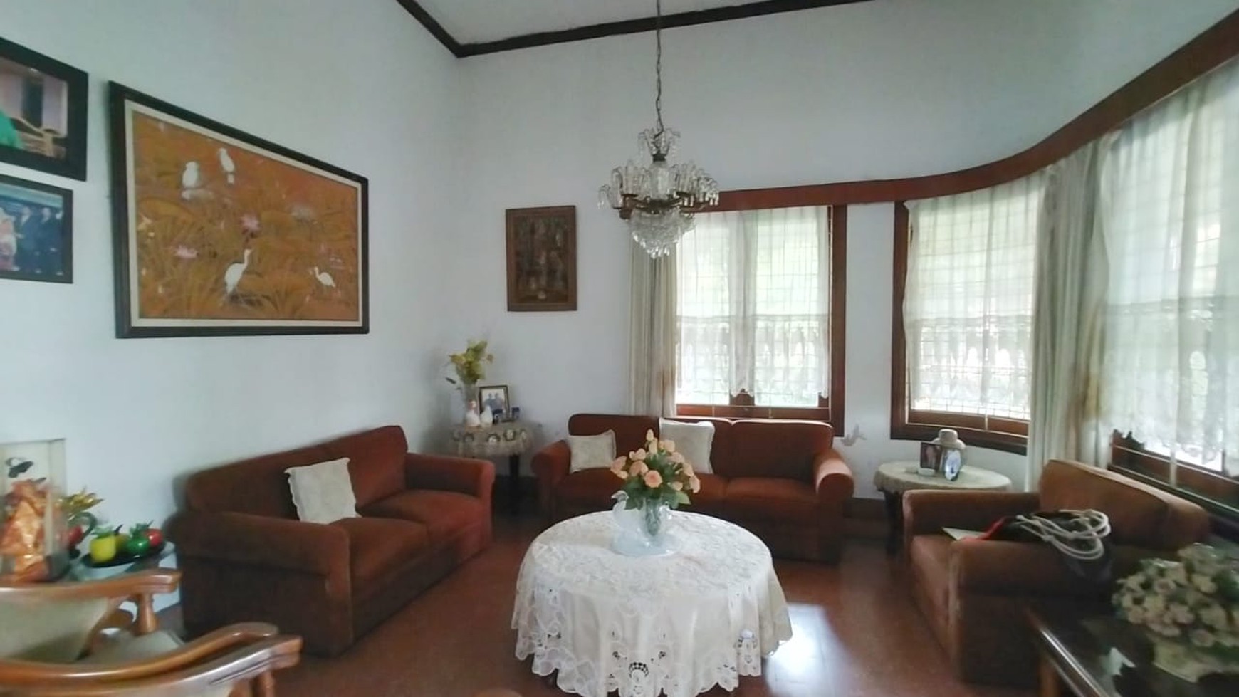 Rumah Asri Semi Furnished Sayap Riau, Bandung Kota