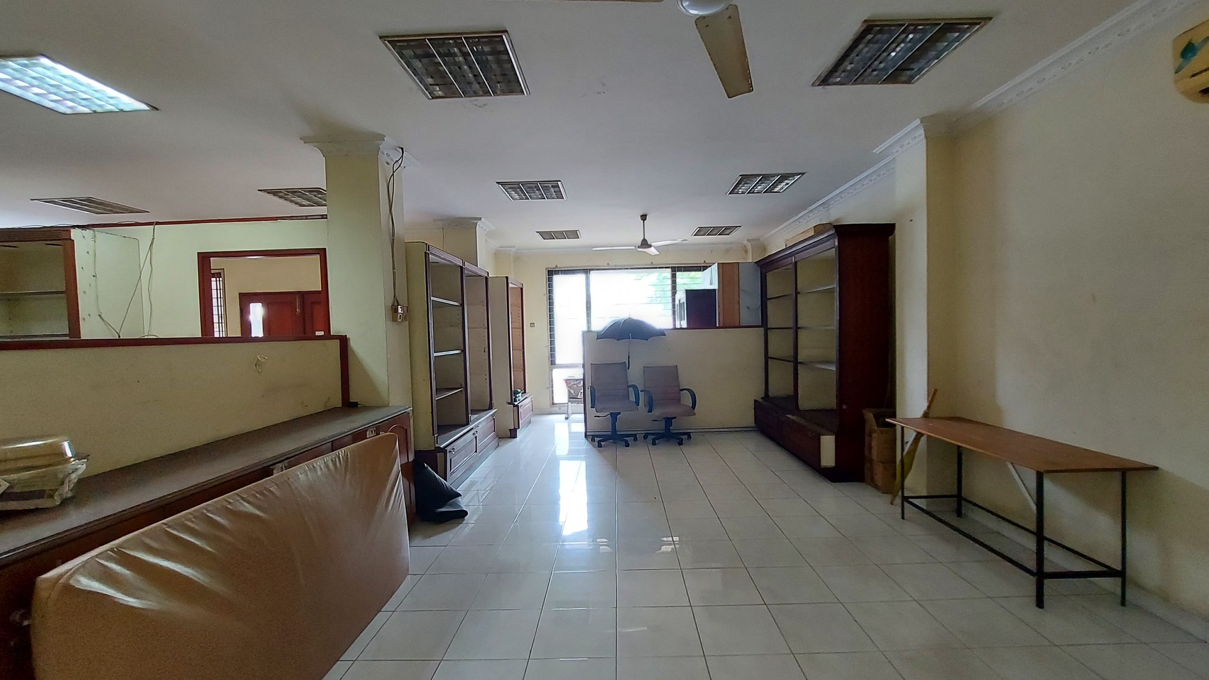 Ruko 3 Gandeng di Otista, Cipinang Cempedak, Jatinegara
