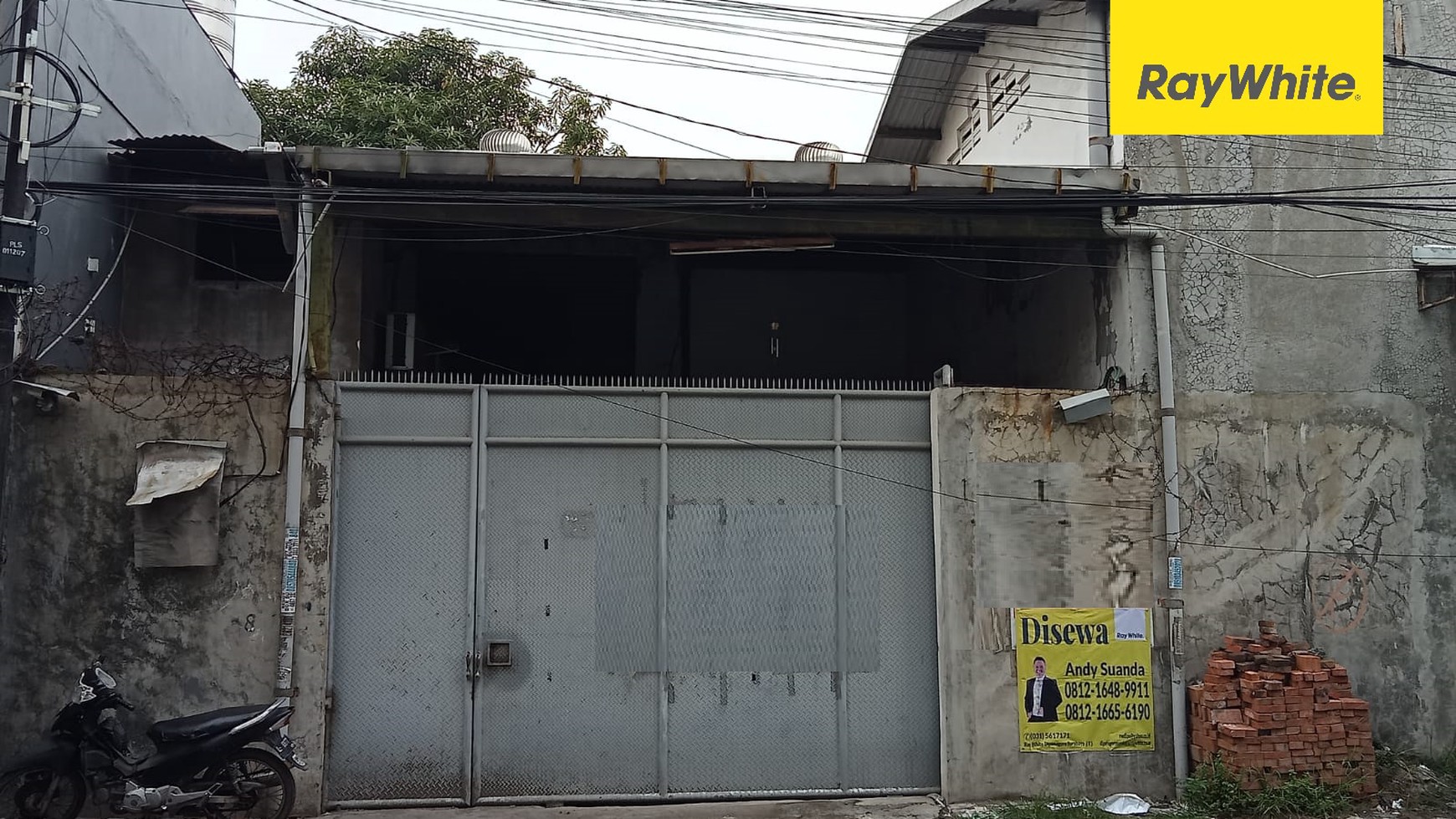 Gudang di Lebak Sari, Kenjeran 